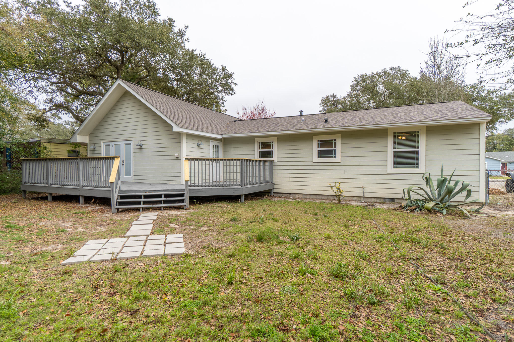 GARNIERS BEACH - Residential