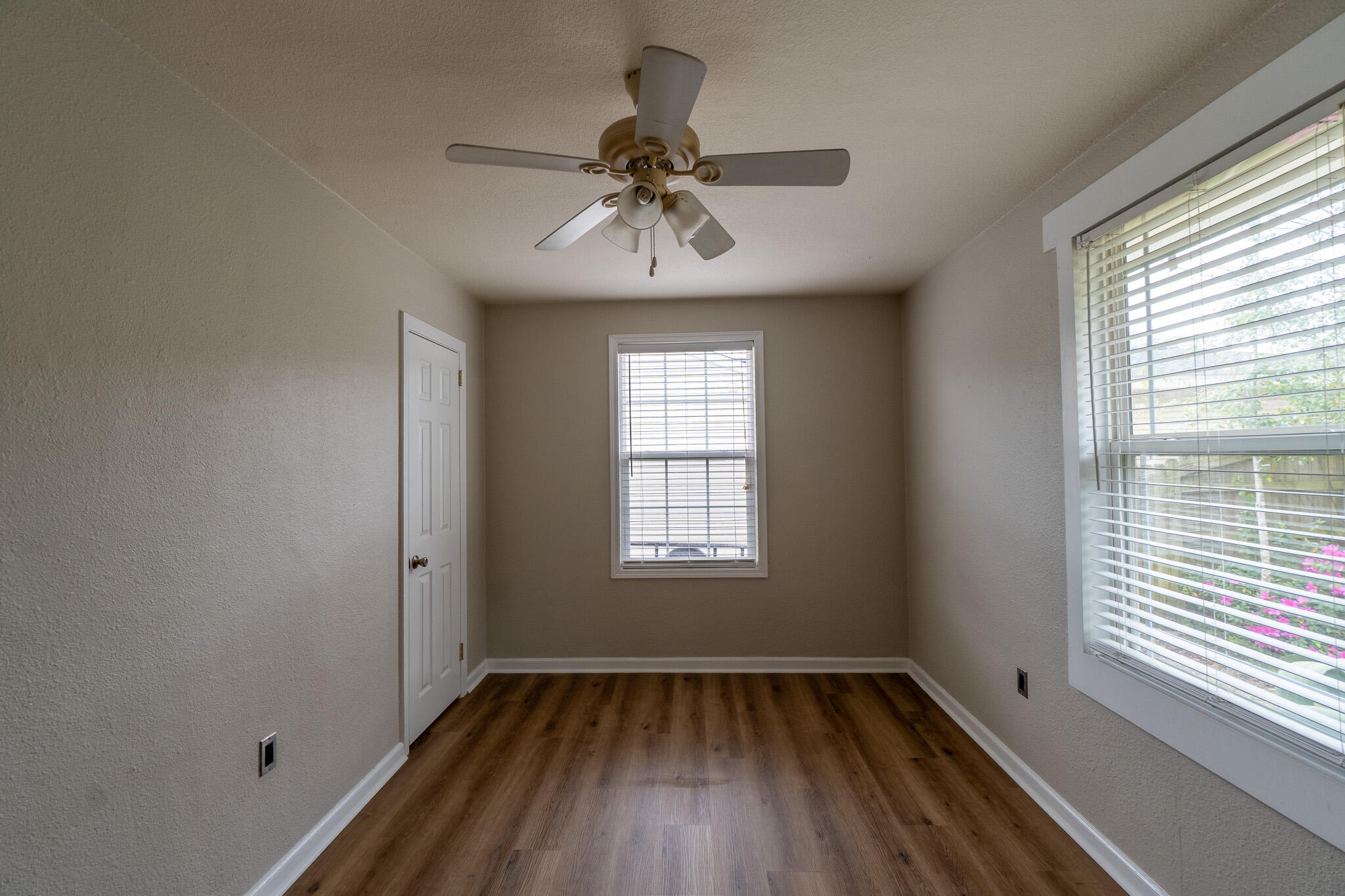 GARNIERS BEACH - Residential