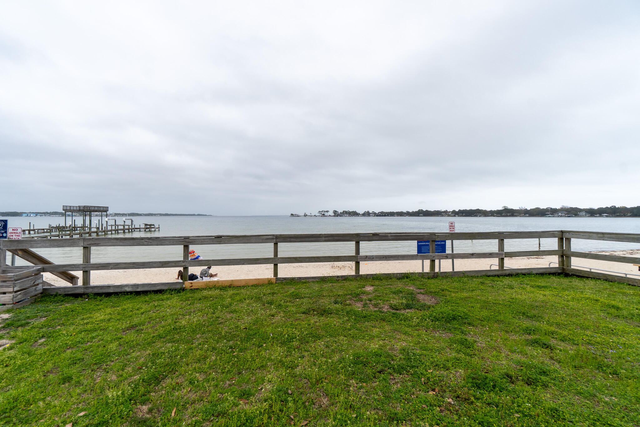 GARNIERS BEACH - Residential