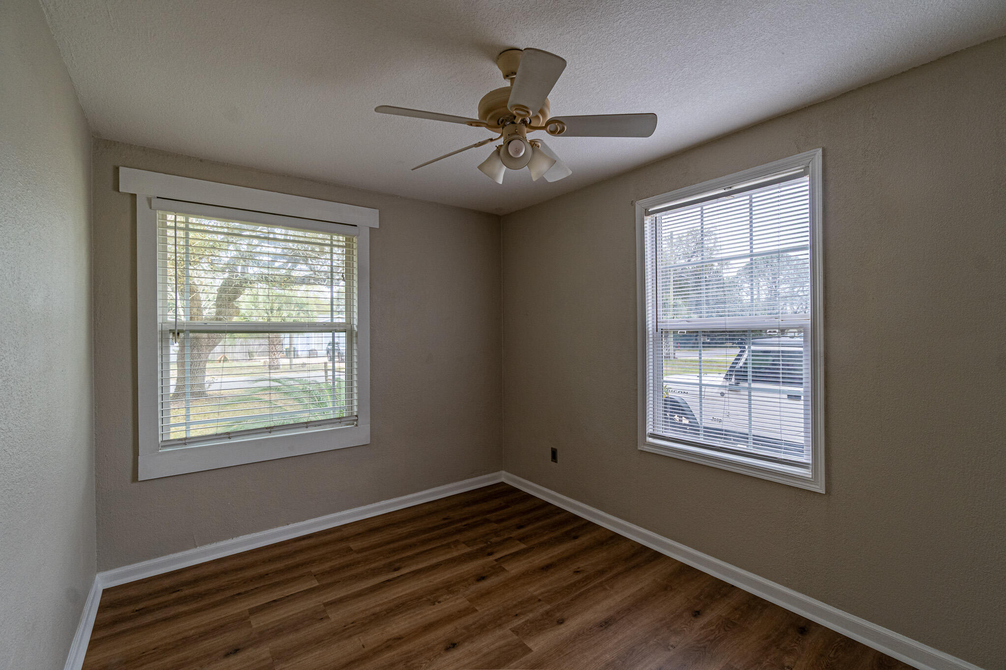 GARNIERS BEACH - Residential