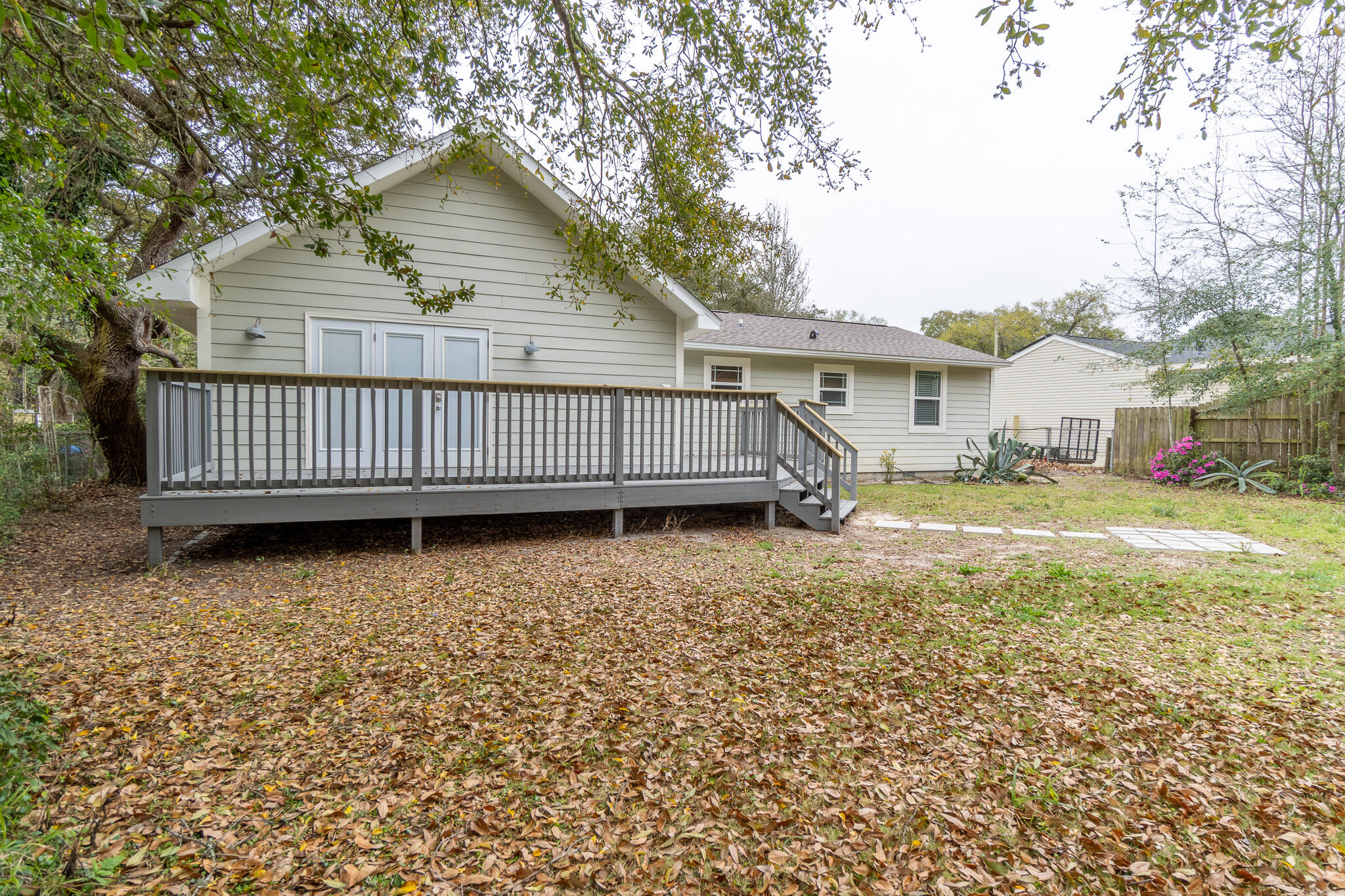 GARNIERS BEACH - Residential