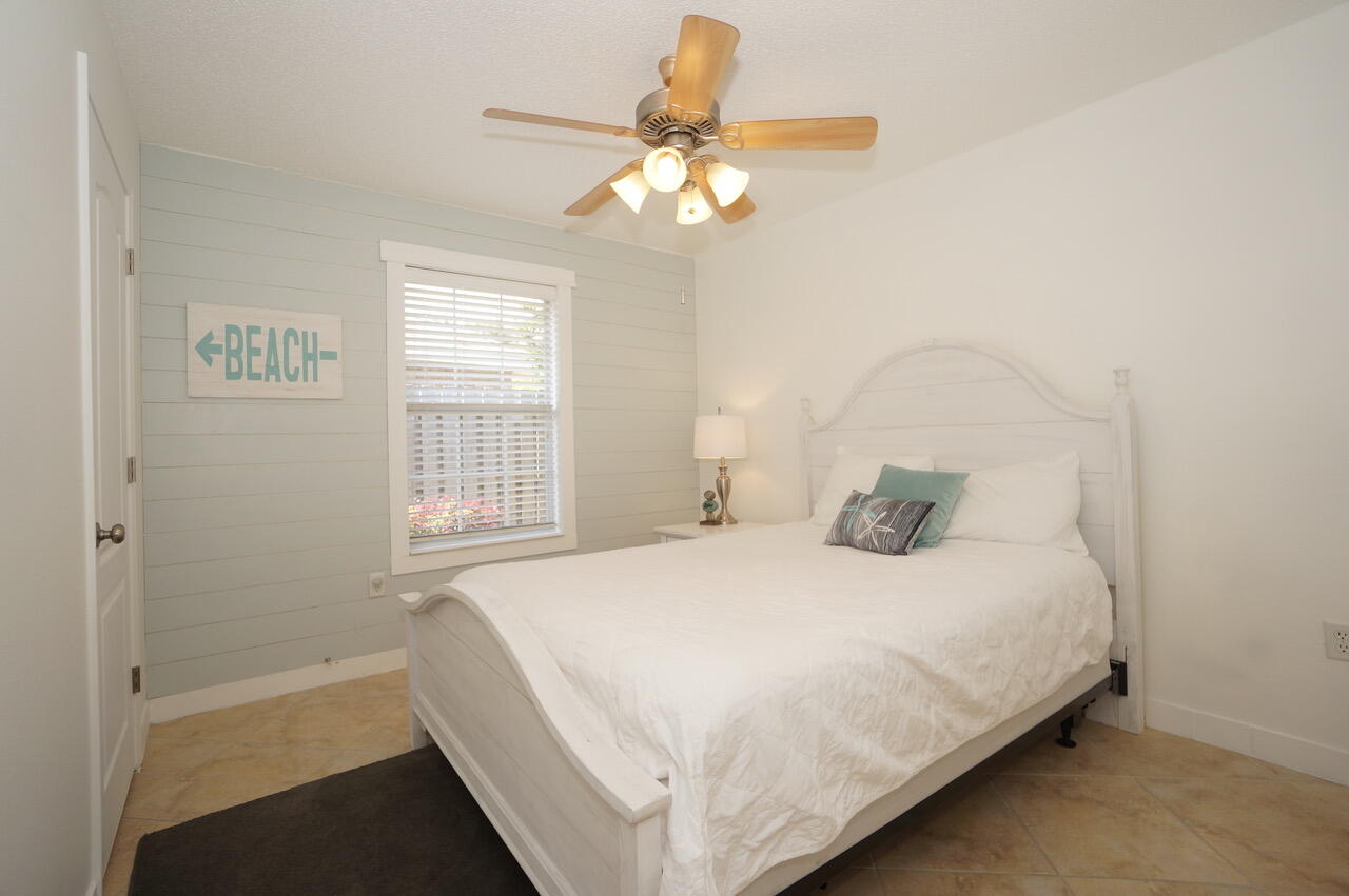 PARADISE RETREAT - Residential