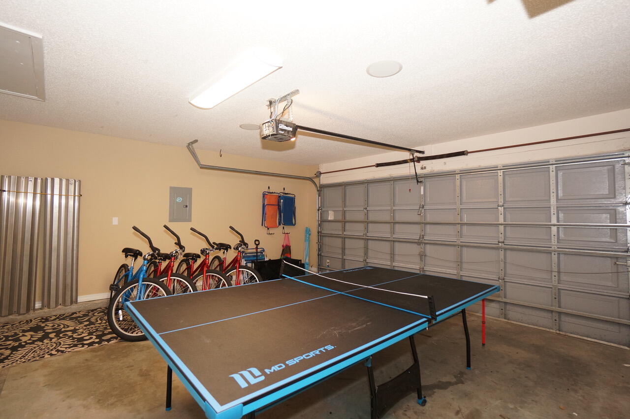 PARADISE RETREAT - Residential