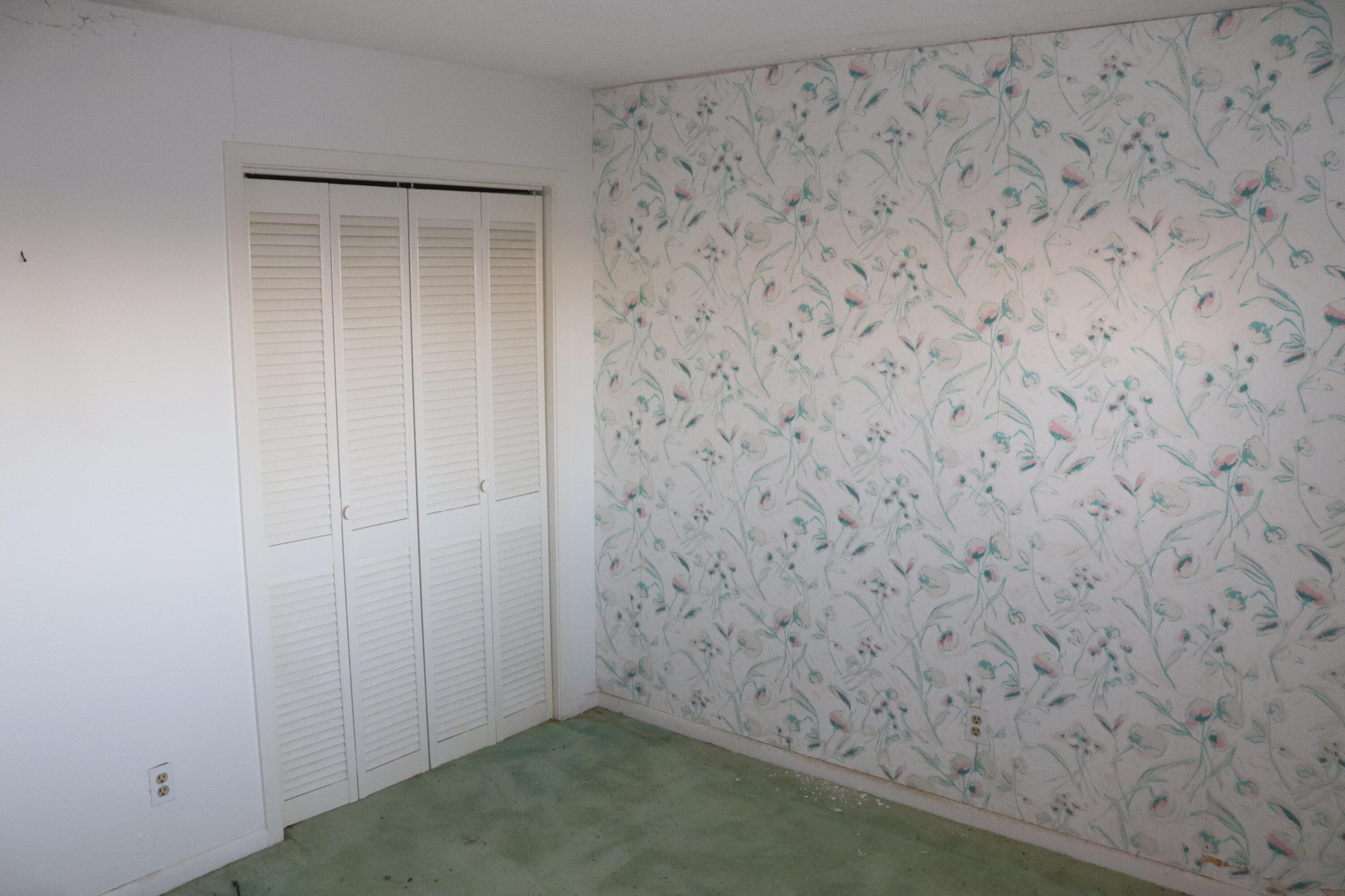 EL MATADOR CONDO - Residential