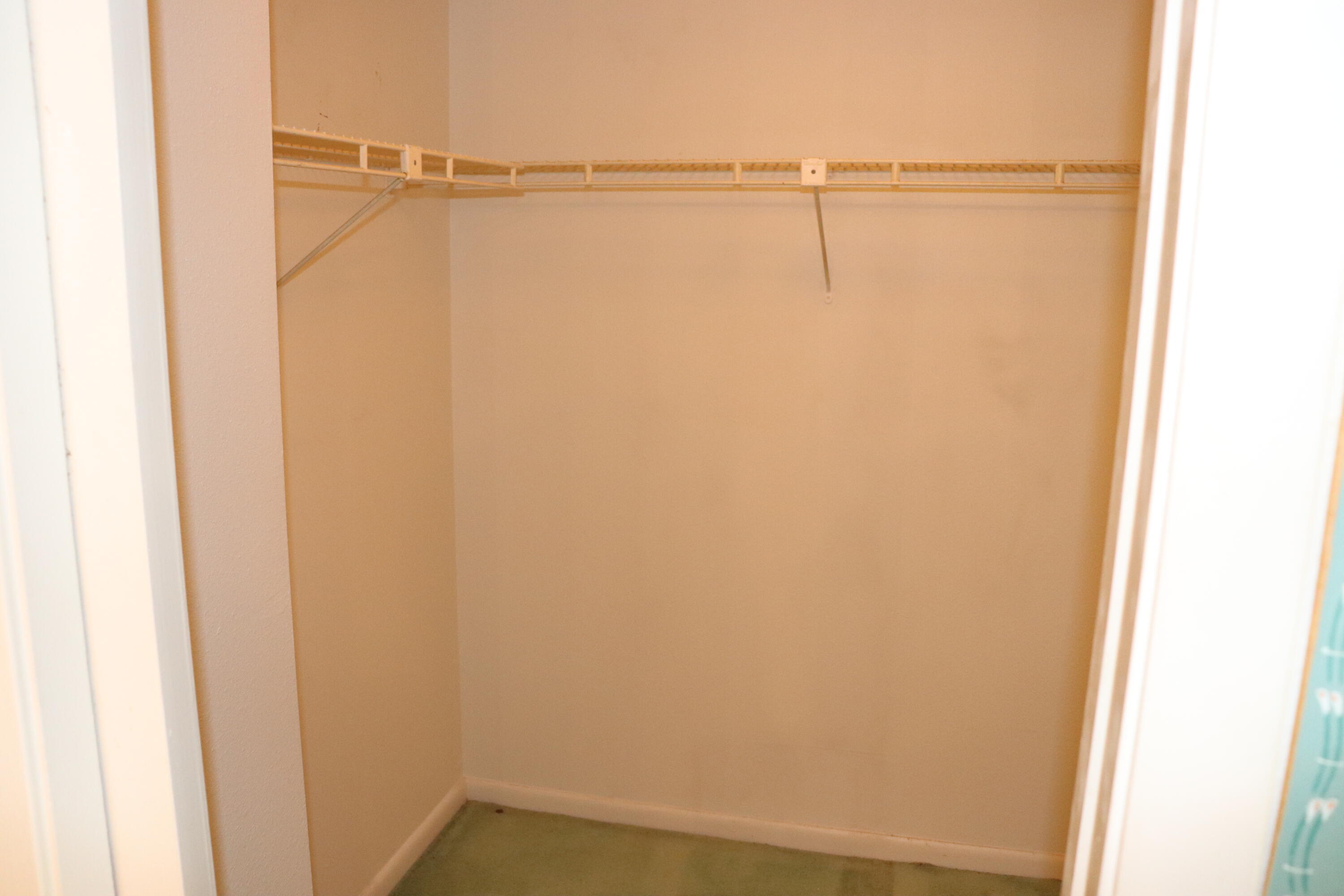 EL MATADOR CONDO - Residential