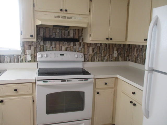 SANDY RIDGE ESTATES - Residential Lease