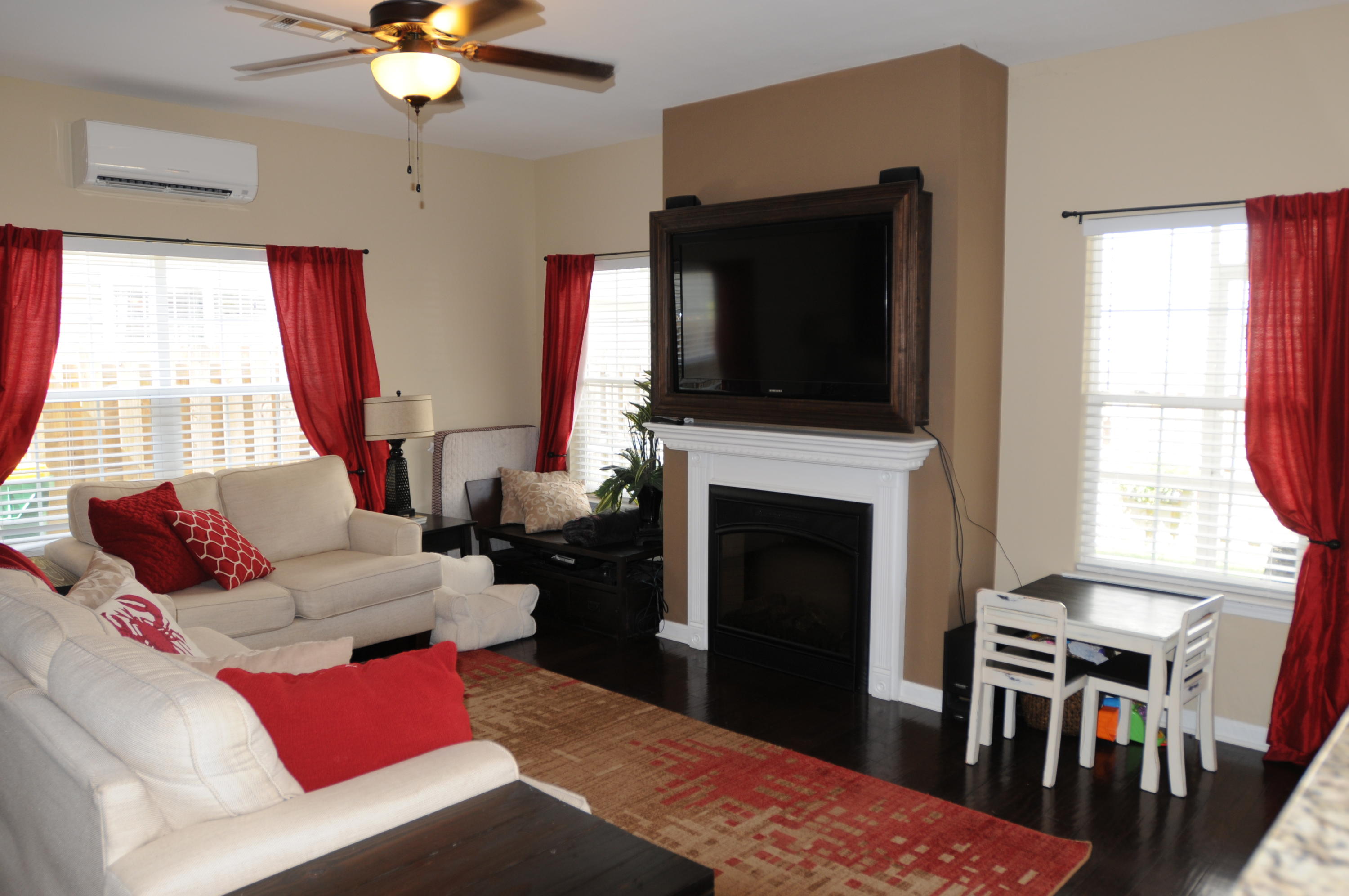 REDWOOD VILLAGE - Residential