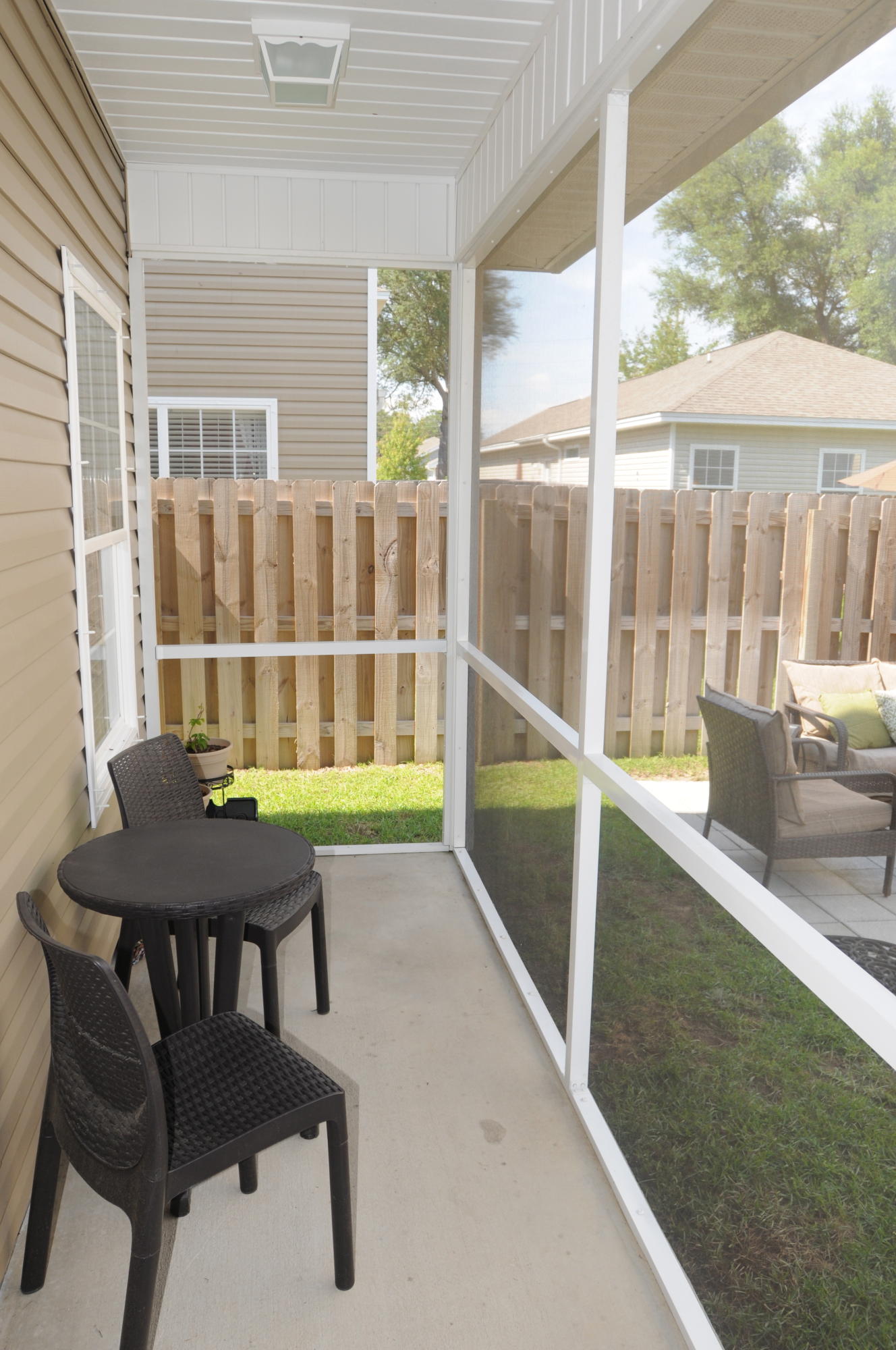 REDWOOD VILLAGE - Residential