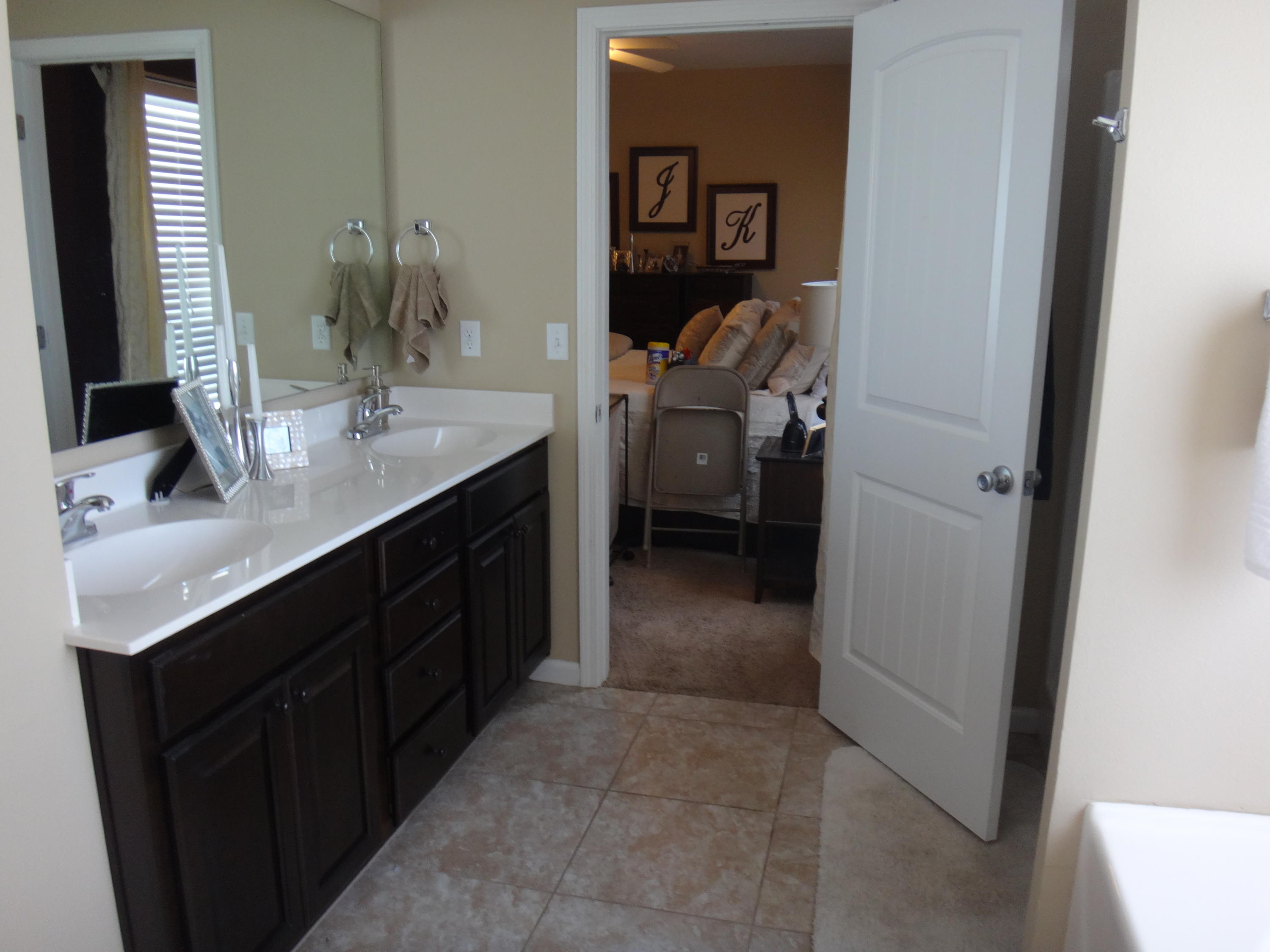 REDWOOD VILLAGE - Residential