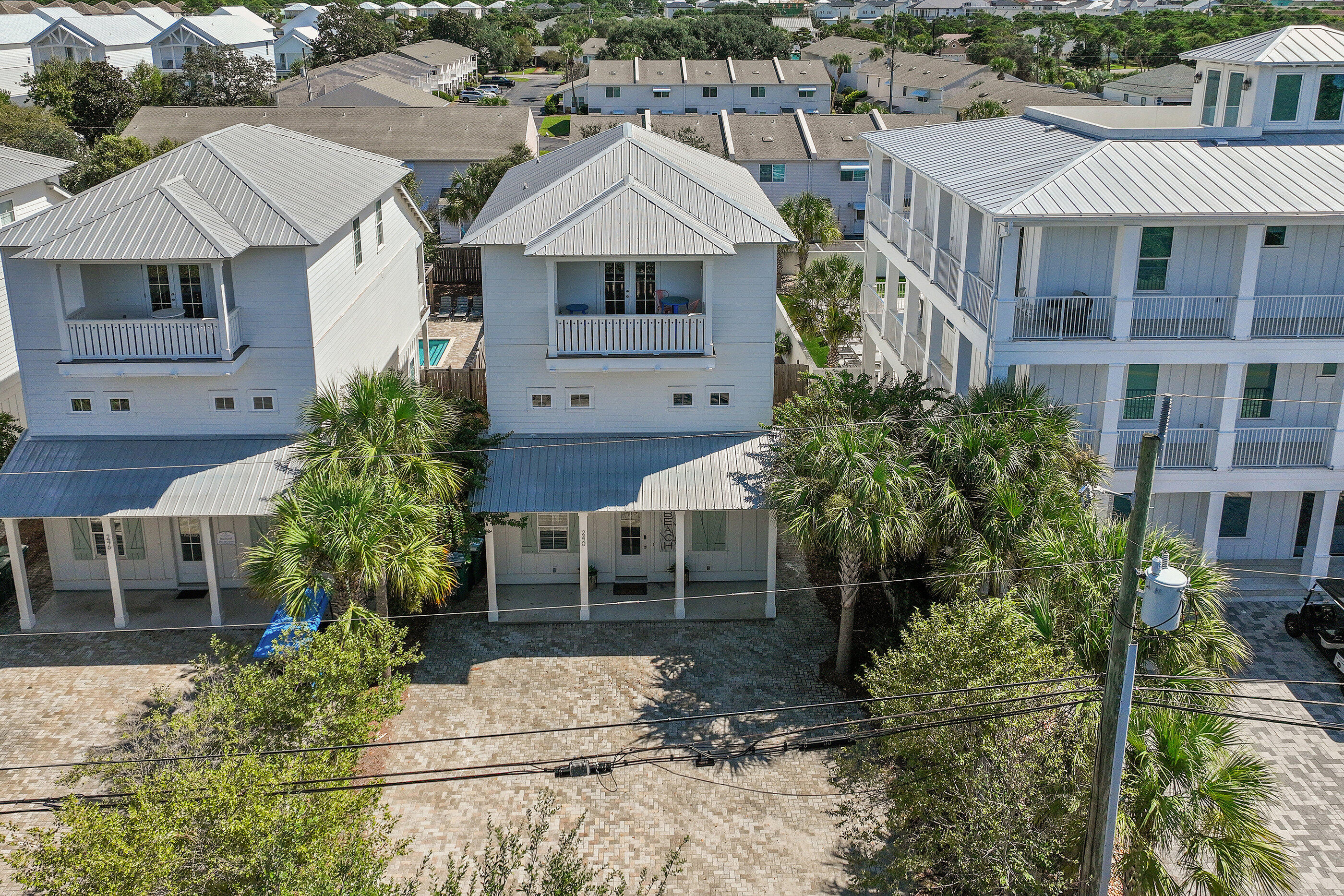 NO RECORDED SUBDIVISION - Residential