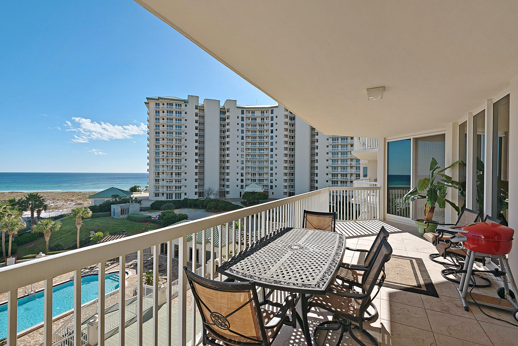 ST. BARTH AT SILVER SHELLS - Residential