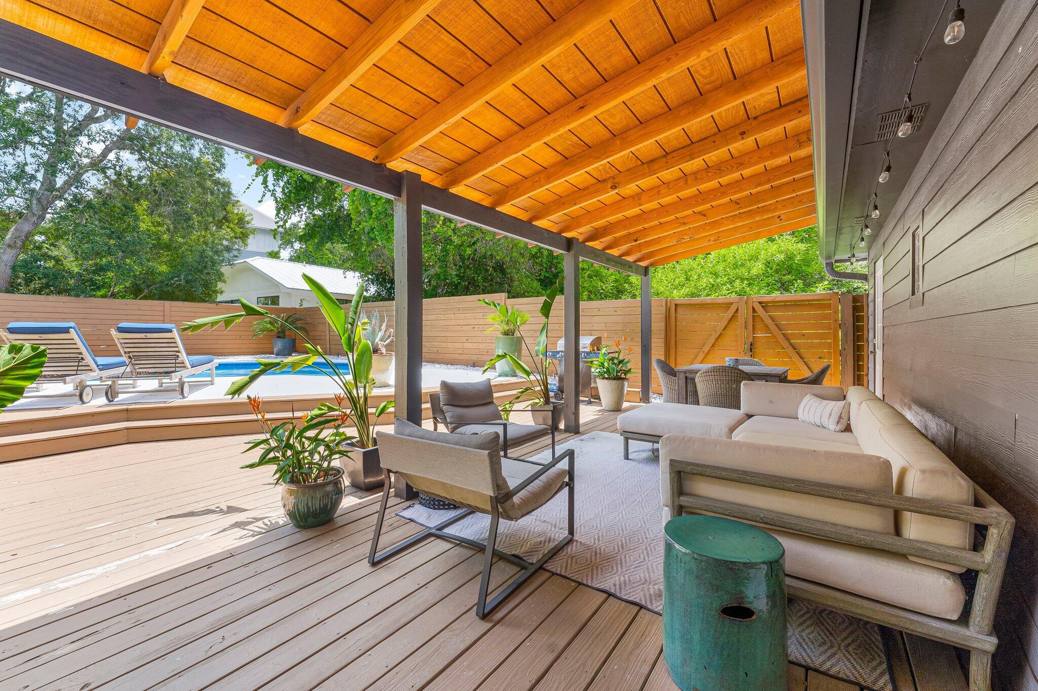 SEAGROVE 5TH ADDN - Residential