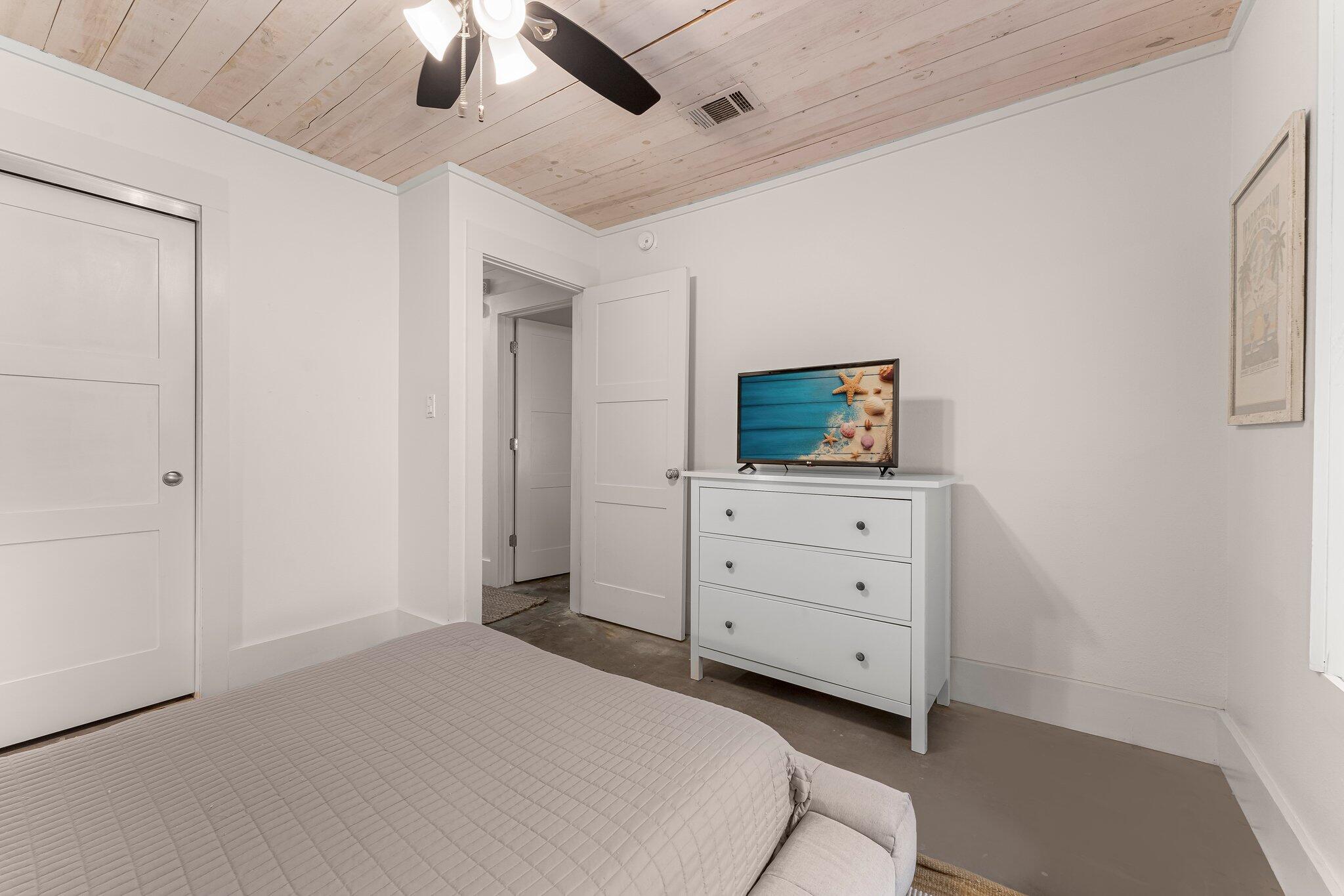 SEAGROVE 5TH ADDN - Residential