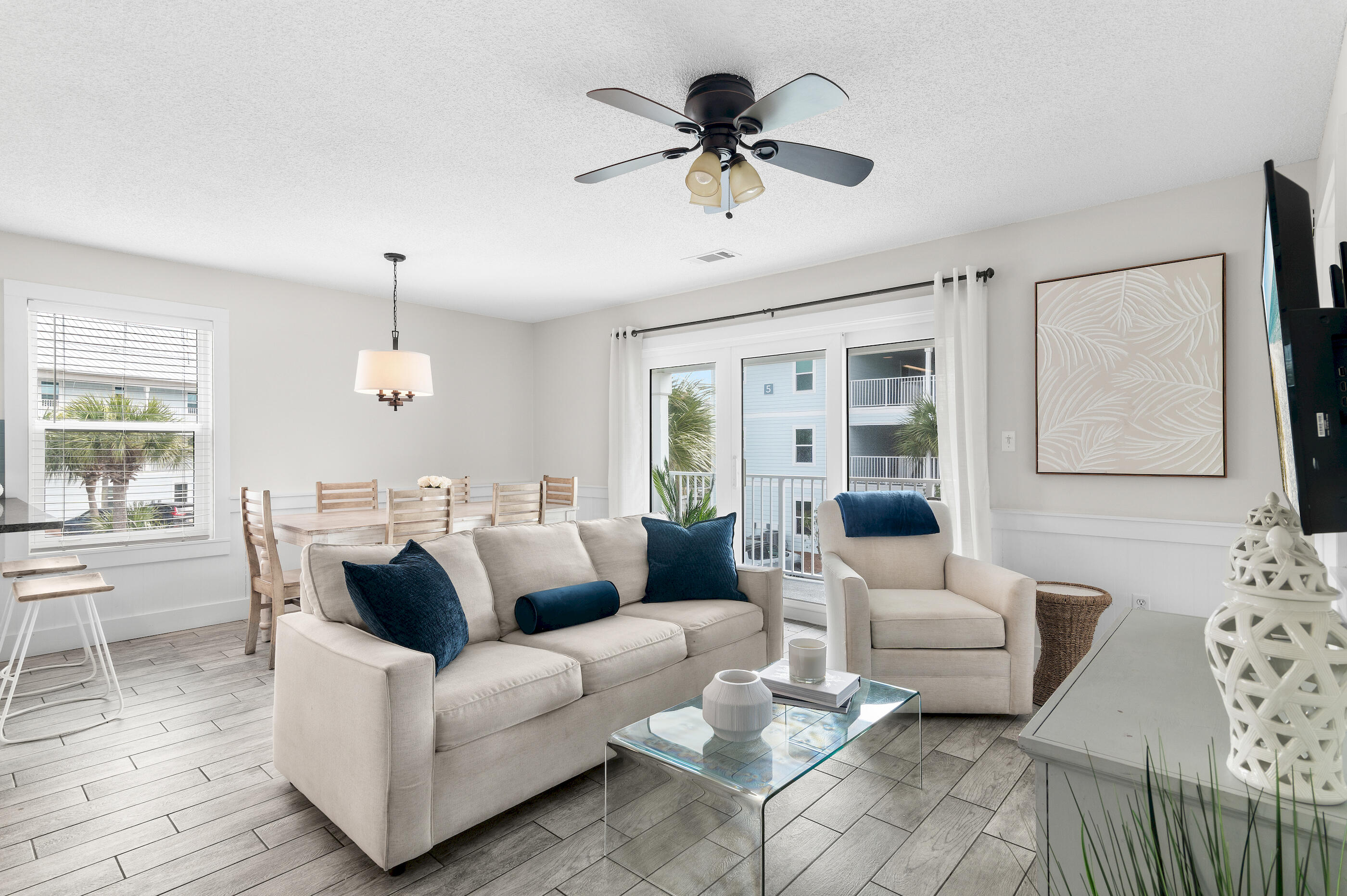 BEACHSIDE VILLAS CONDO - Residential