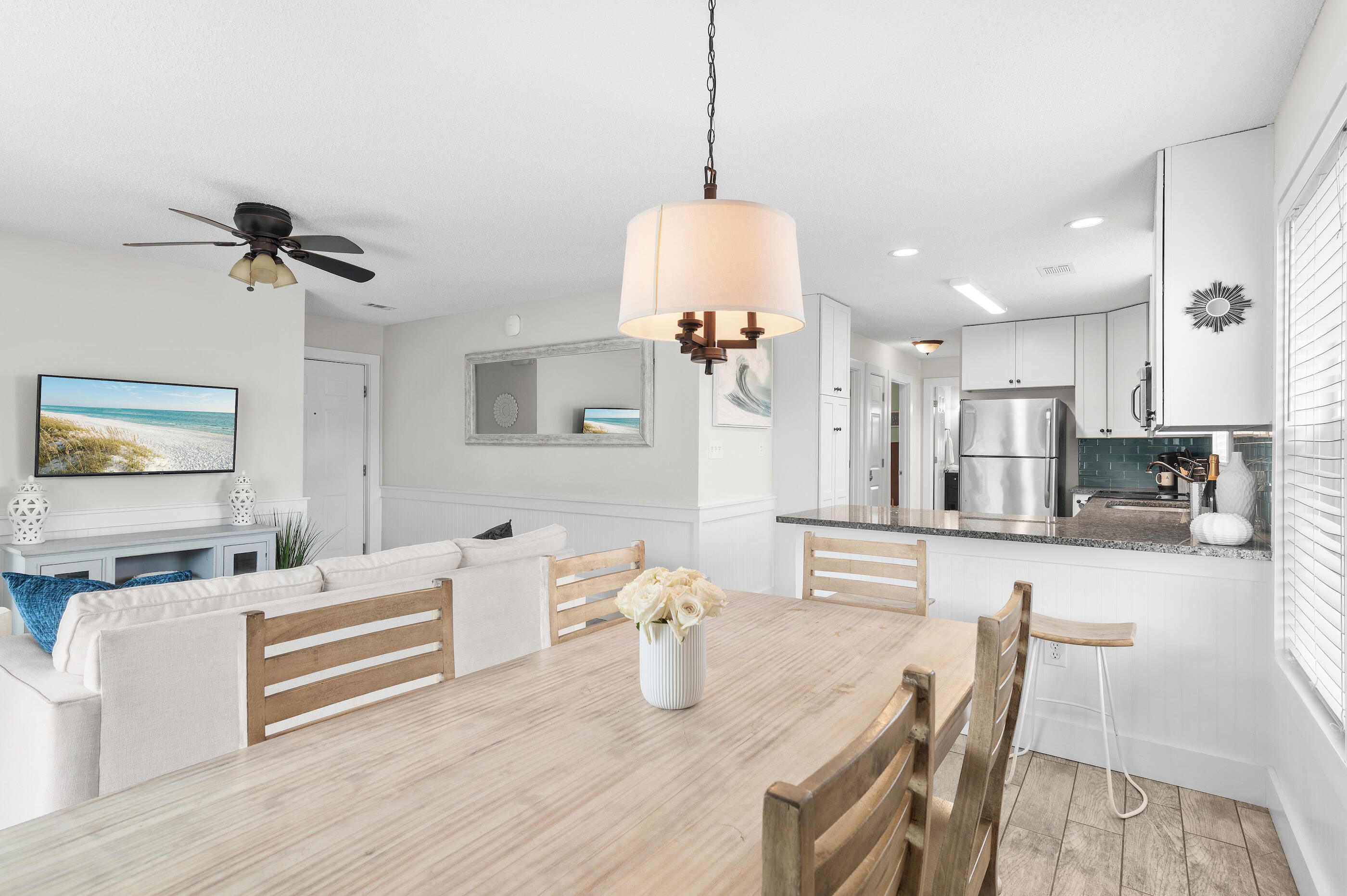 BEACHSIDE VILLAS CONDO - Residential