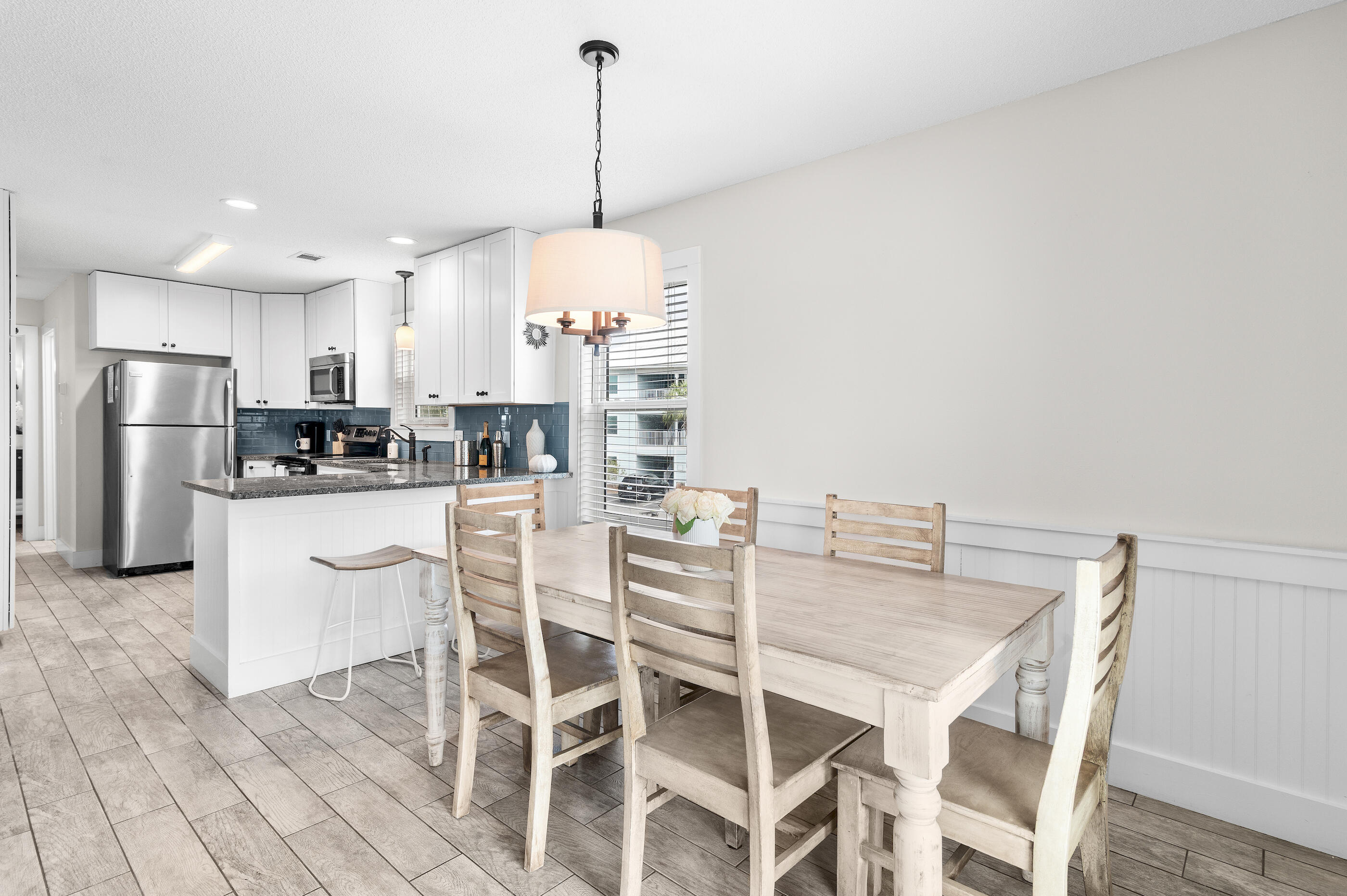 BEACHSIDE VILLAS CONDO - Residential