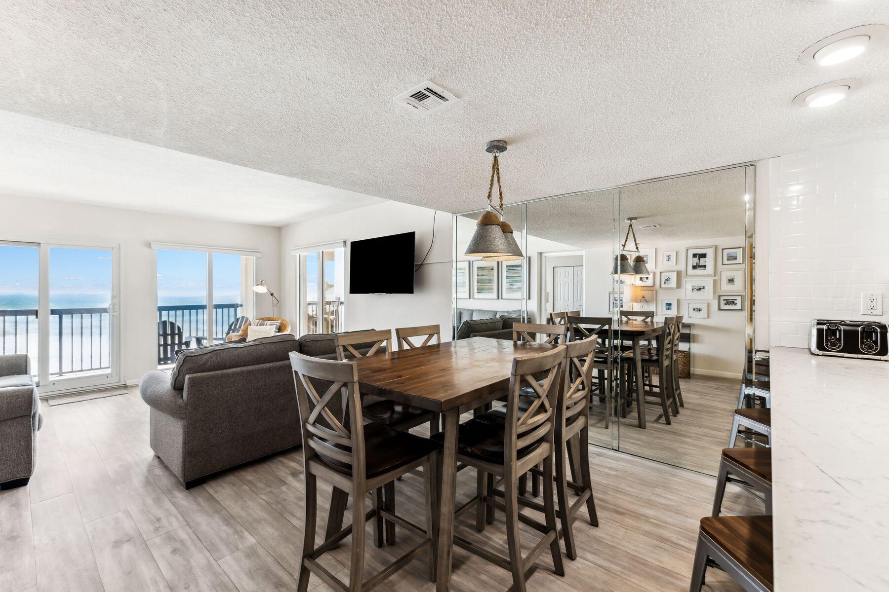 PINNACLE PORT - Residential