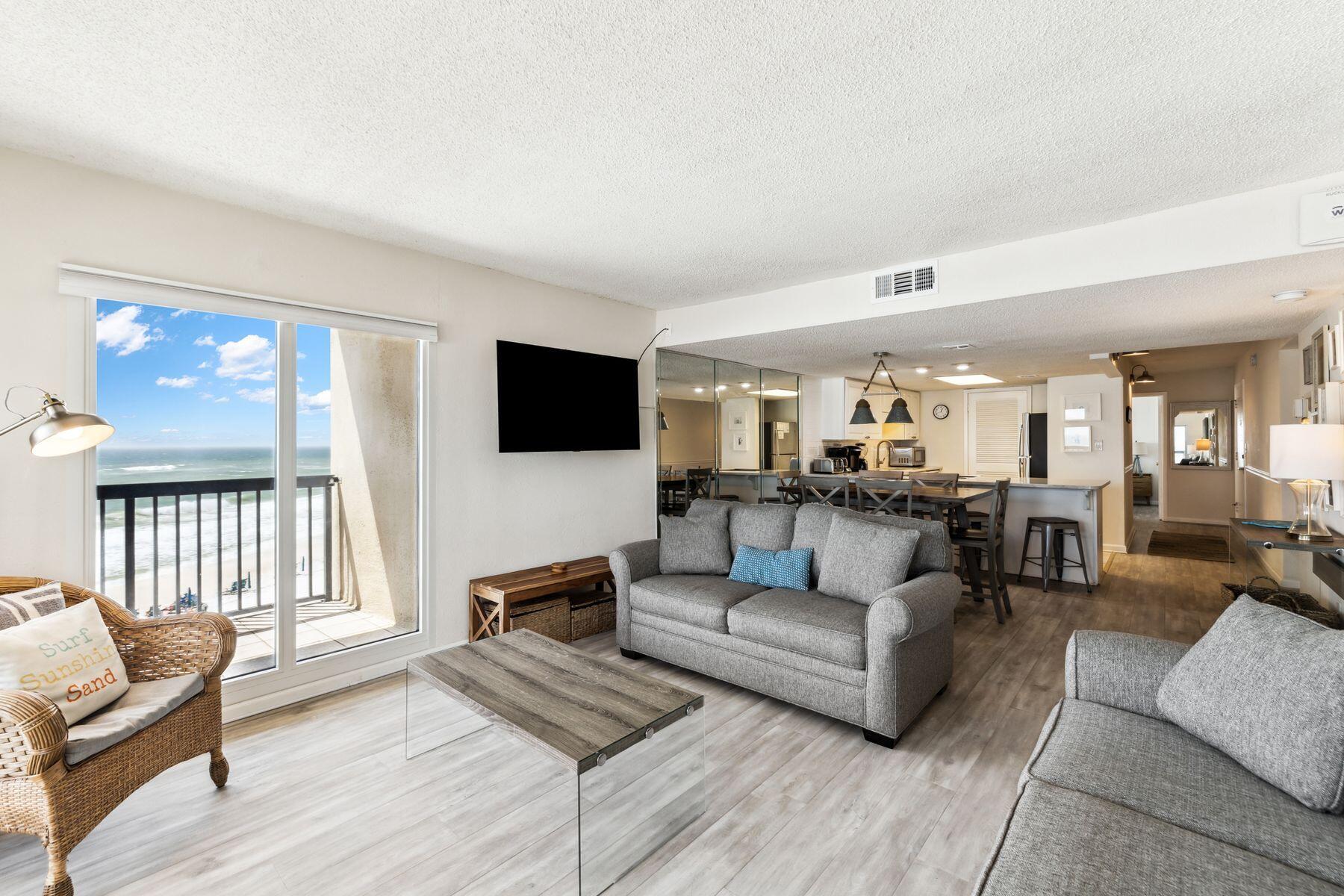 PINNACLE PORT - Residential