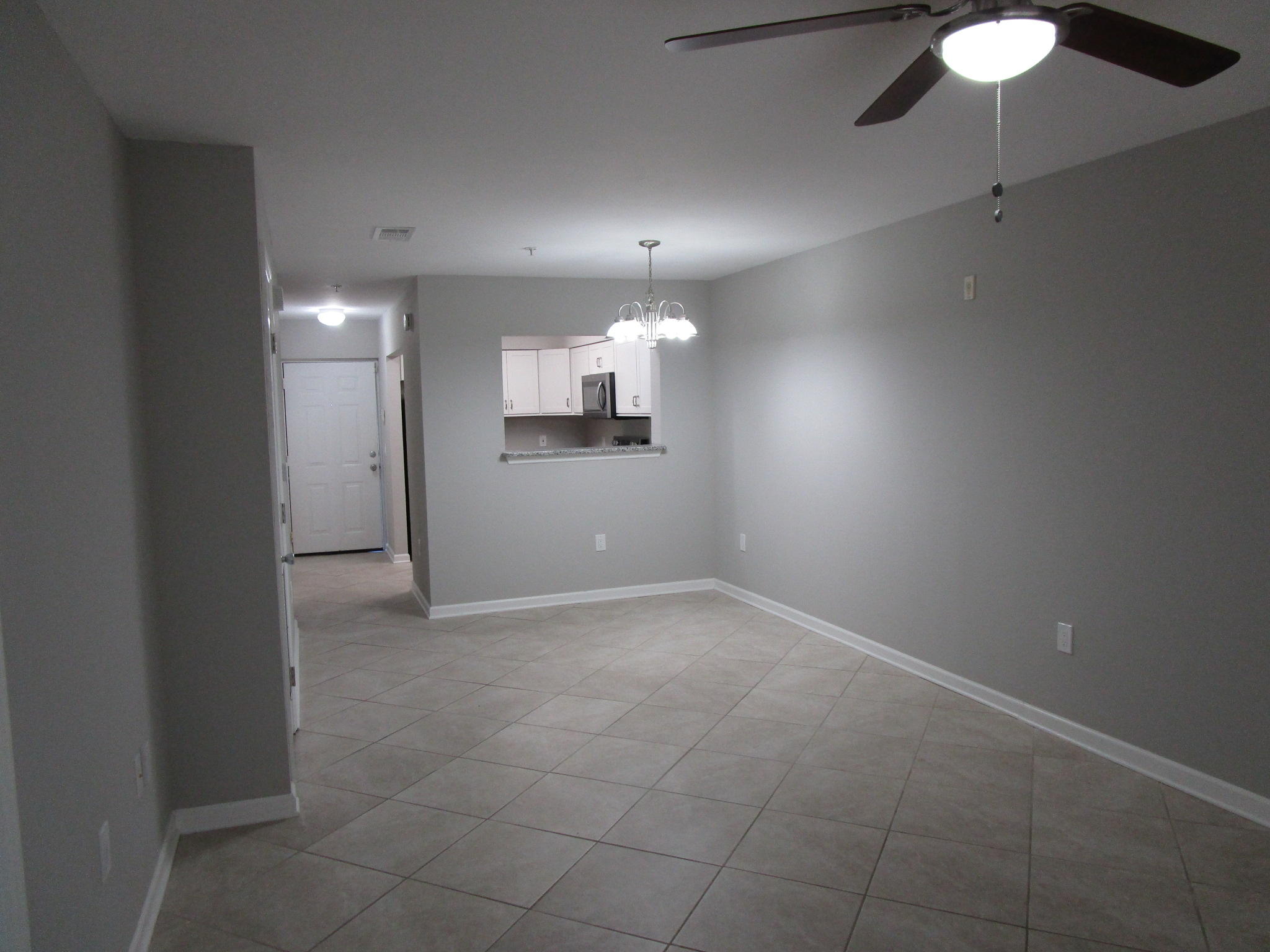 FLORIDA CLUB - Residential Lease