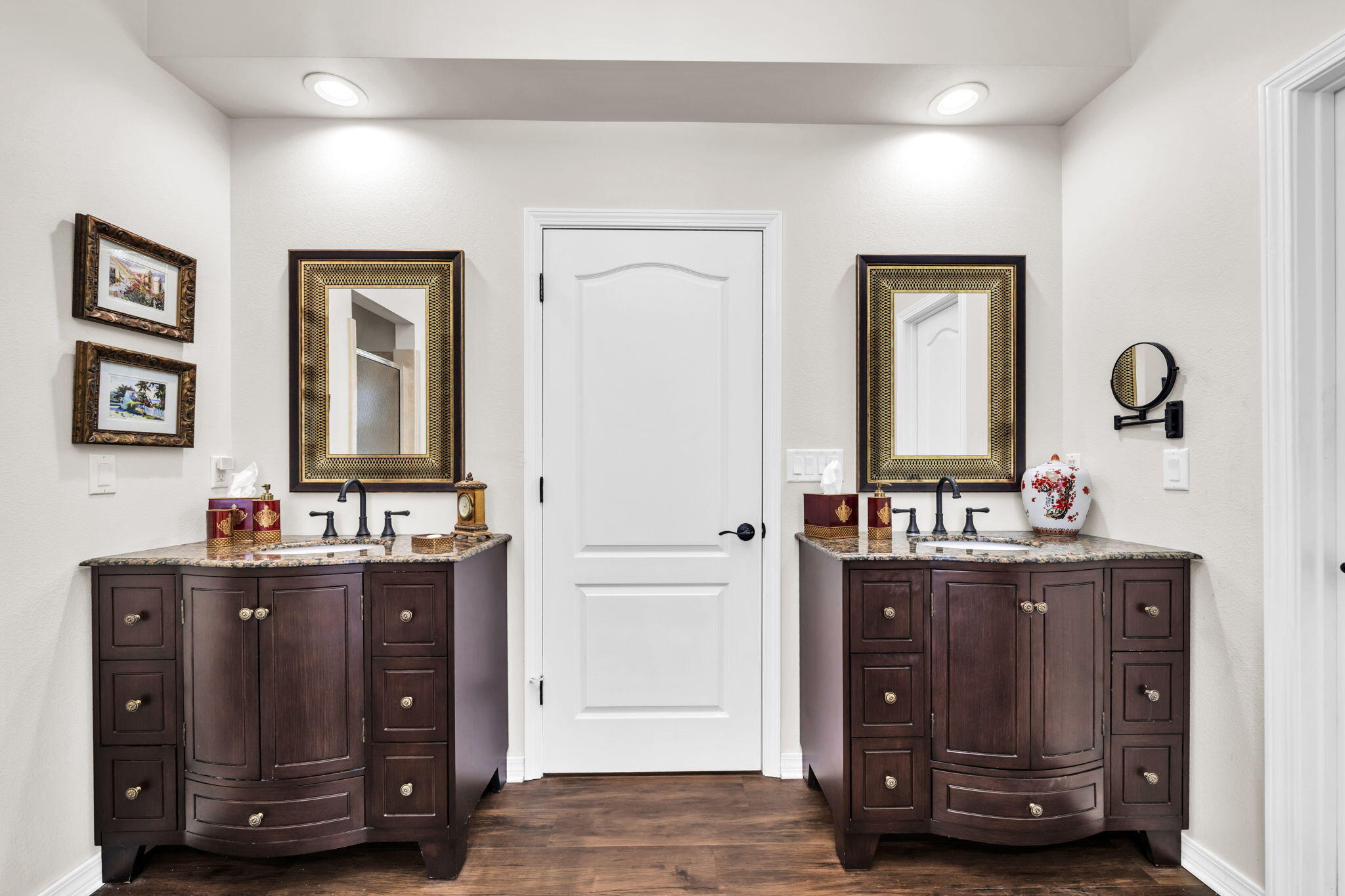 SHALIMAR COMMONS - Residential