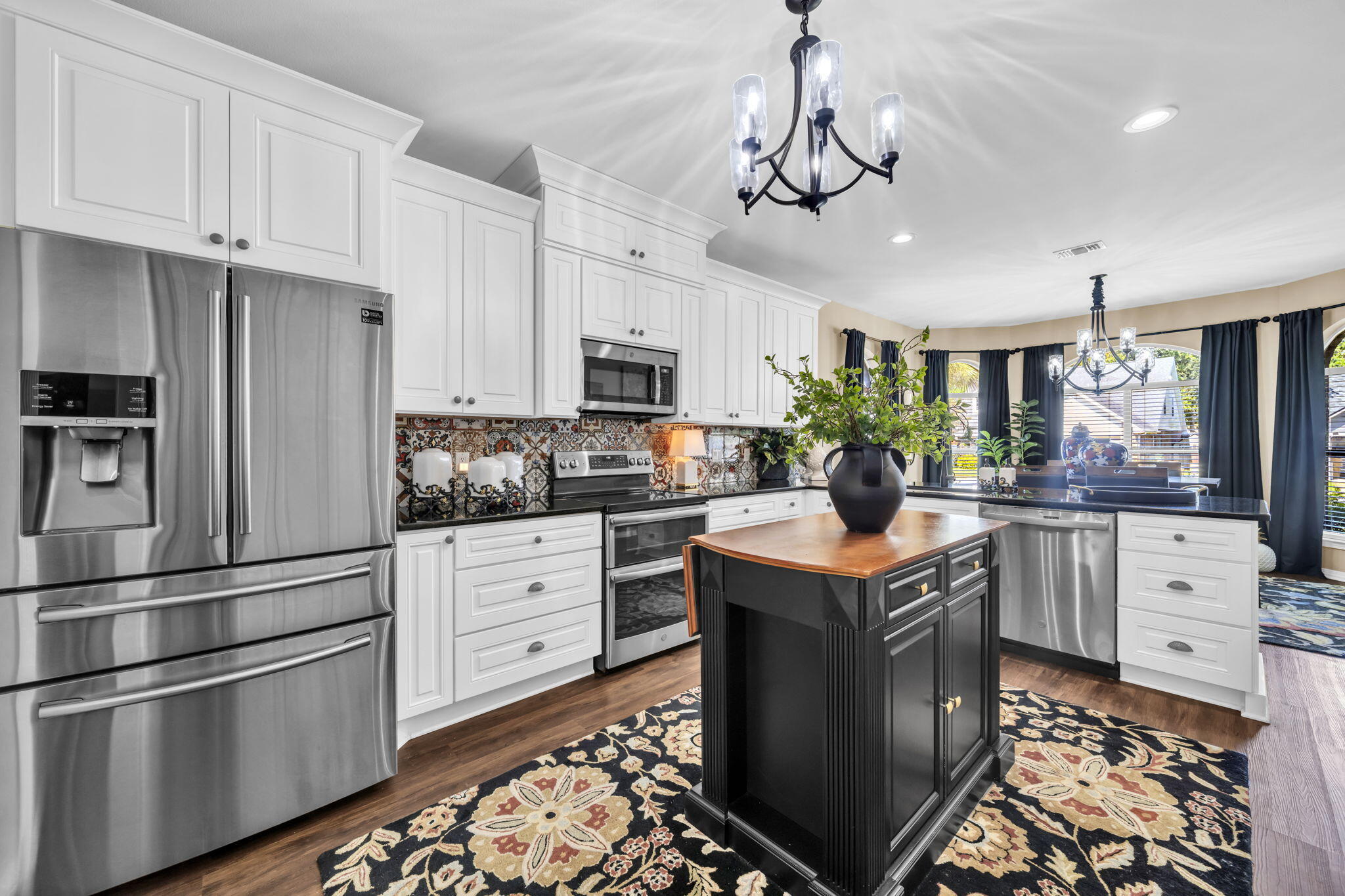 SHALIMAR COMMONS - Residential