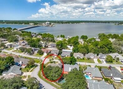 SHALIMAR COMMONS - Residential