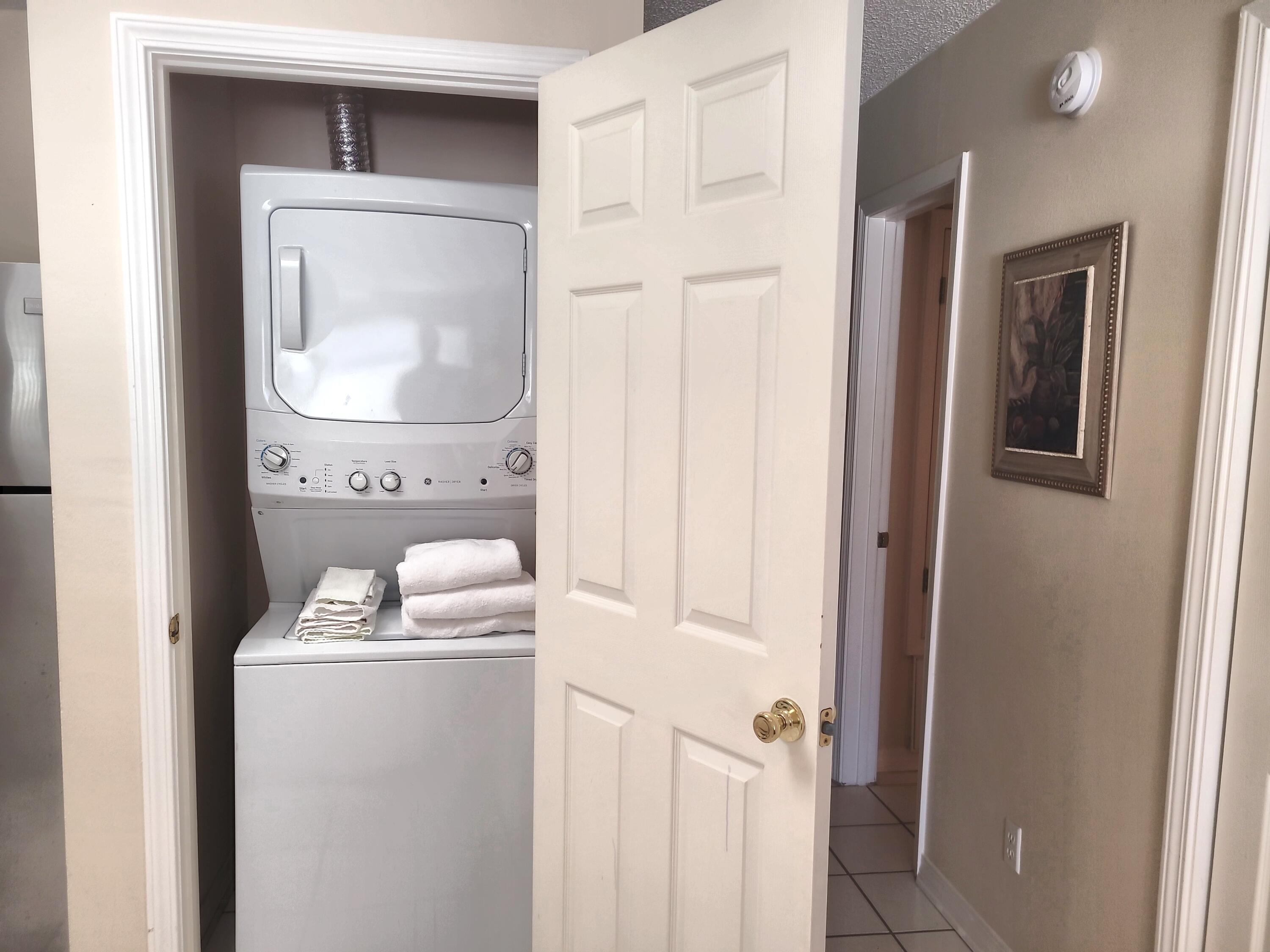 MARAVILLA CONDO 3 - Residential