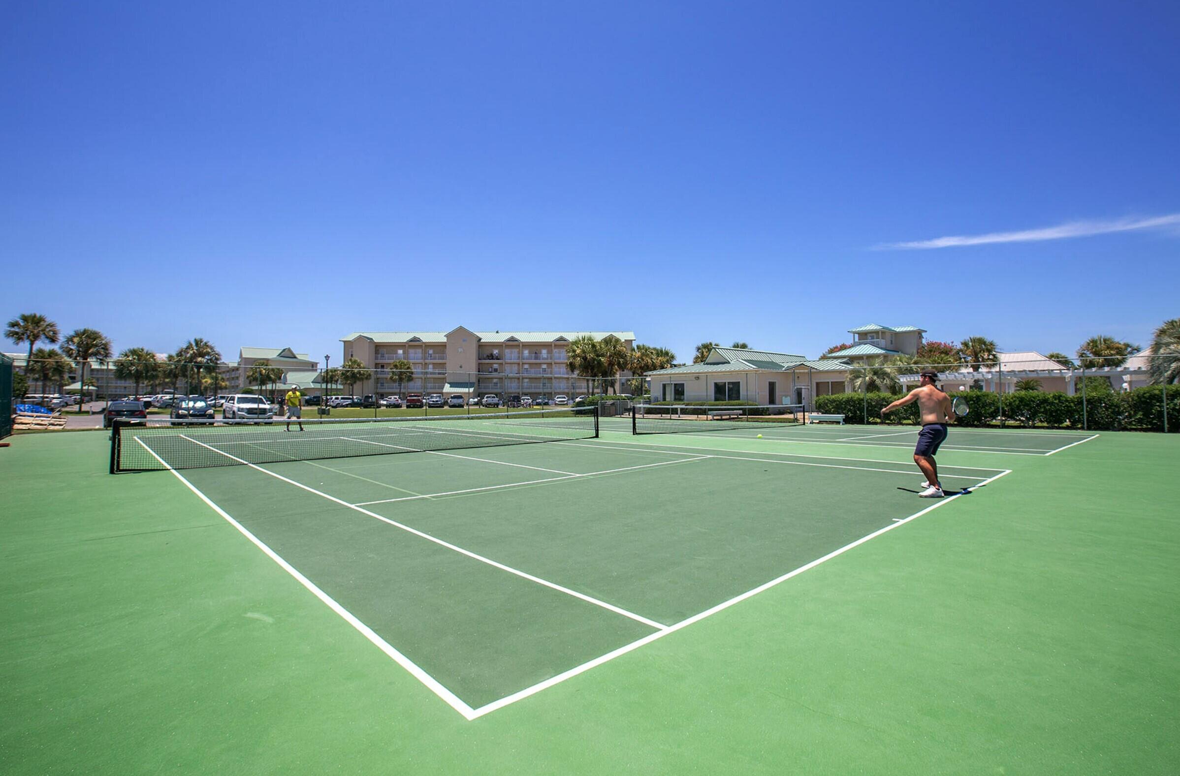 MARAVILLA CONDO 3 - Residential