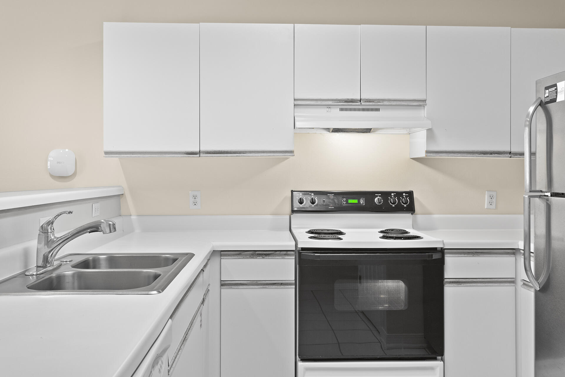 MARAVILLA CONDO 3 - Residential