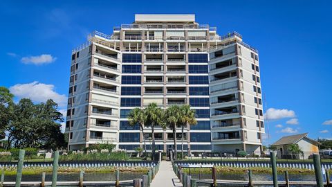 A home in Fort Walton Beach