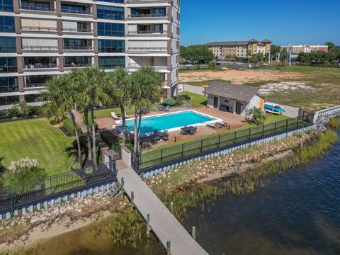 A home in Fort Walton Beach