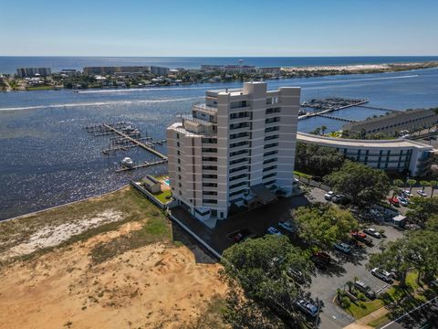 A home in Fort Walton Beach