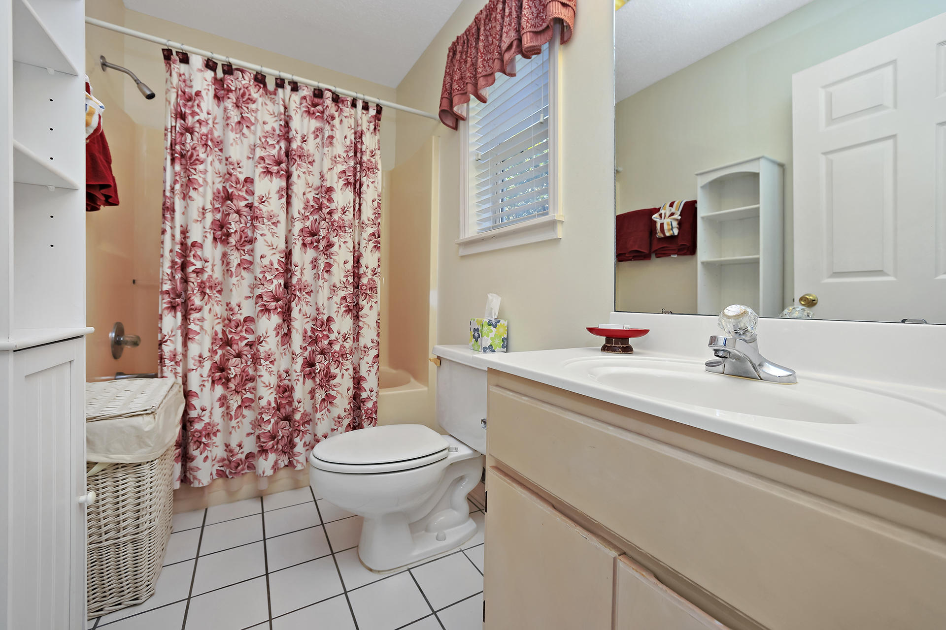 ST MARTIN BEACHWALK VILLAS - Residential