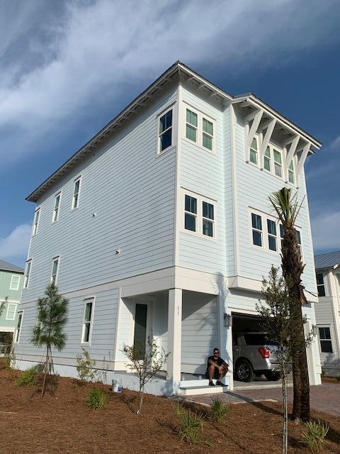 Prominence Phase III - Residential Lease