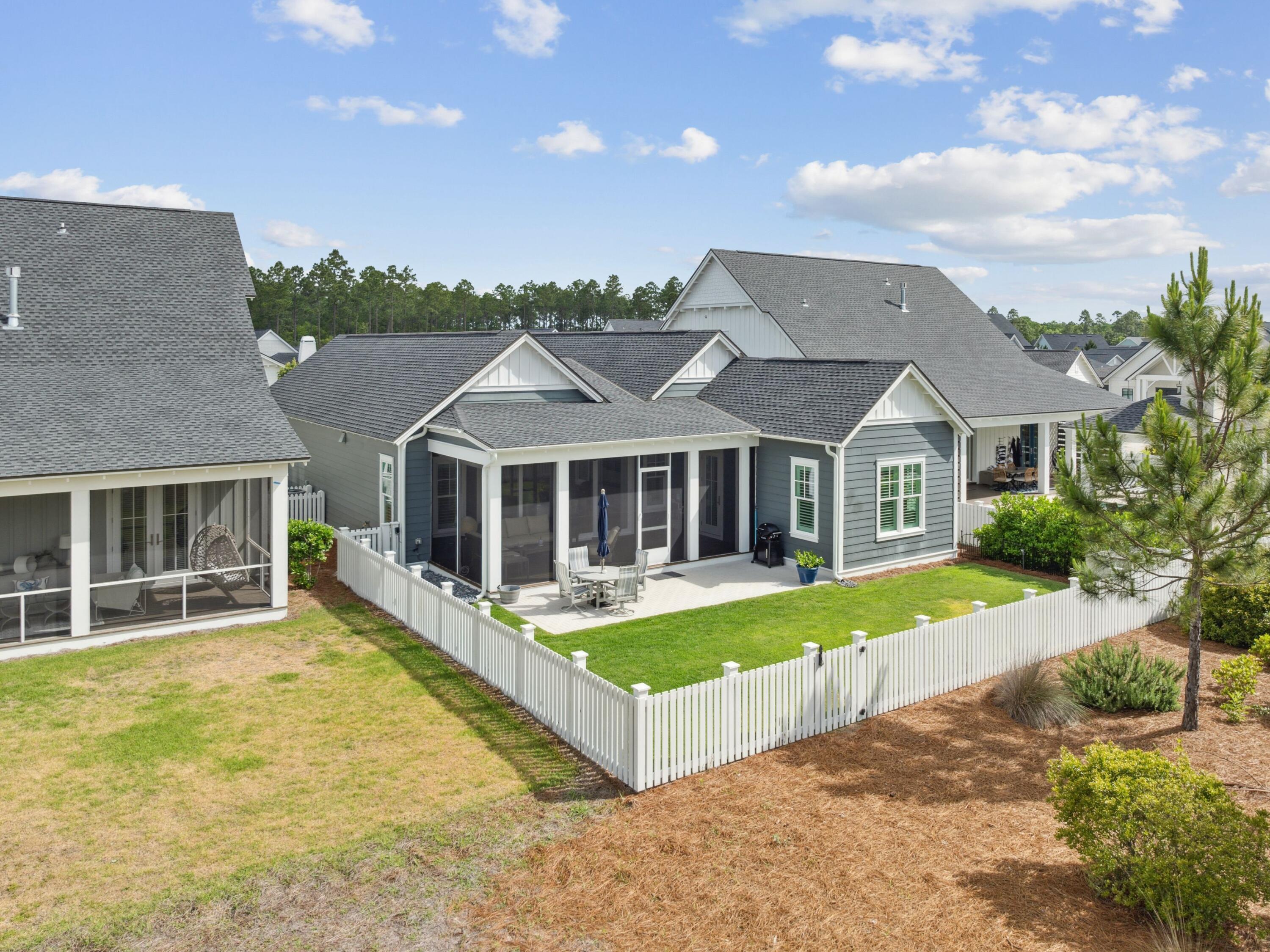 WATERSOUND ORIGINS - Residential