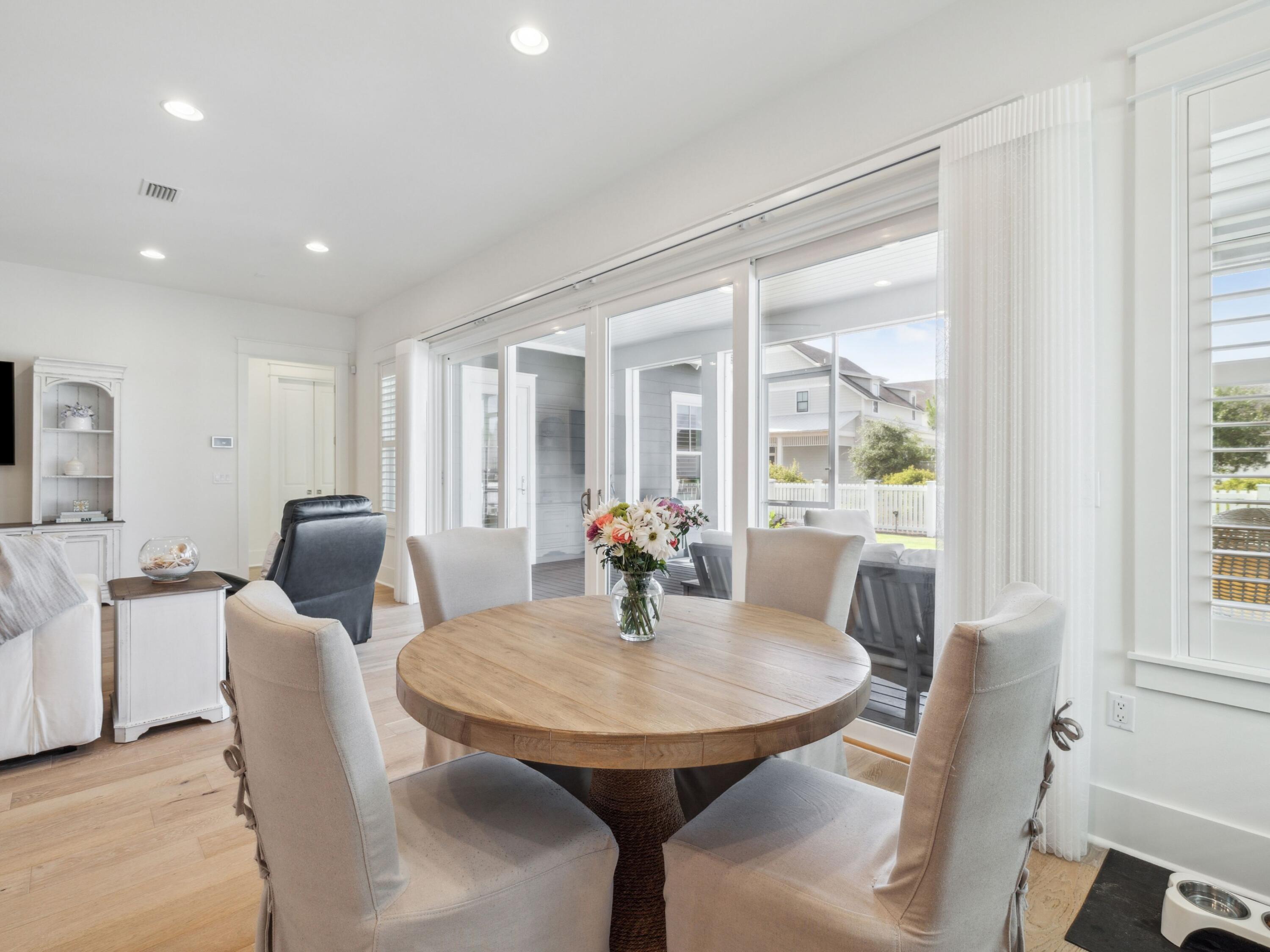WATERSOUND ORIGINS - Residential