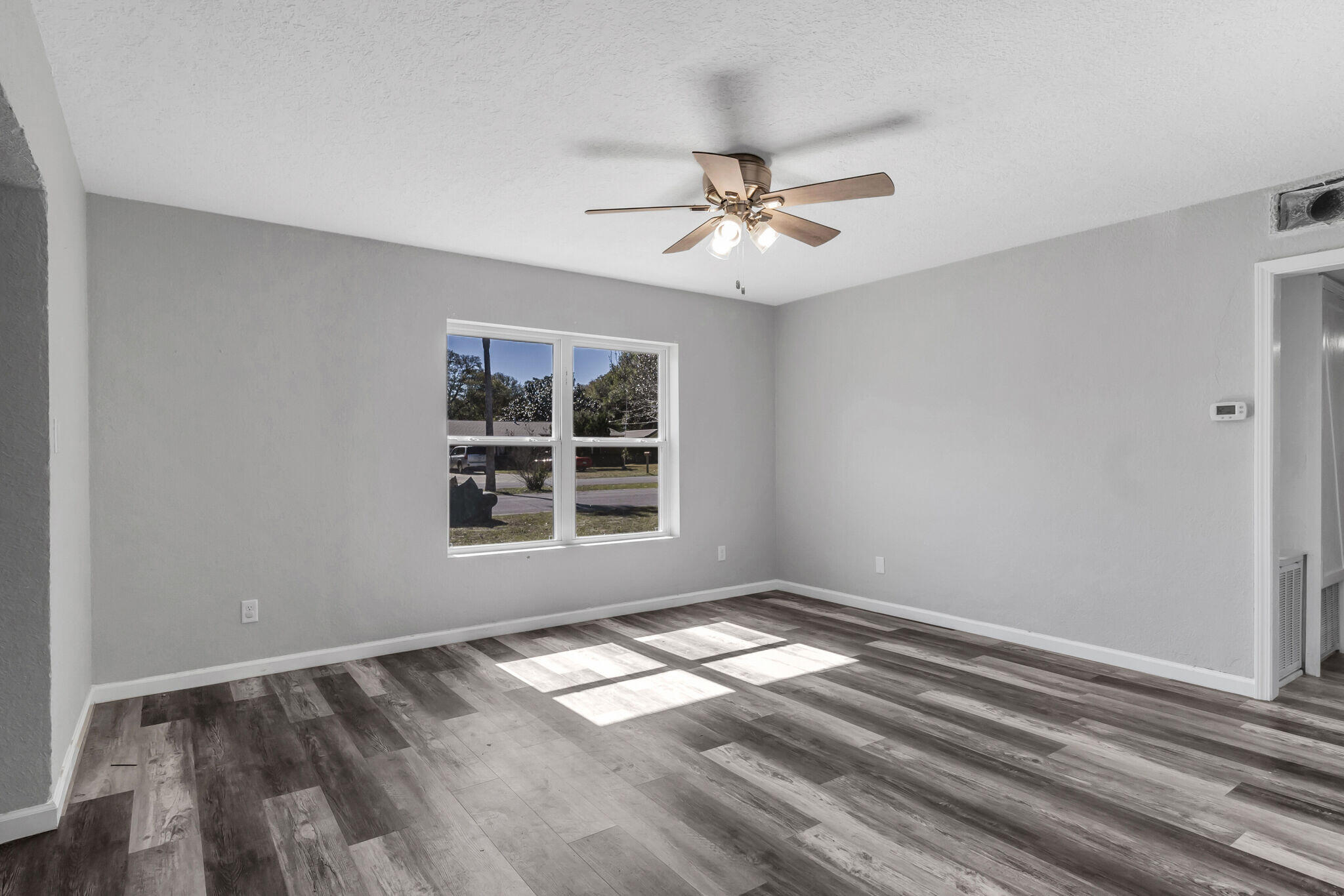 ELLIOTTS POINT 7TH ADDN - Residential