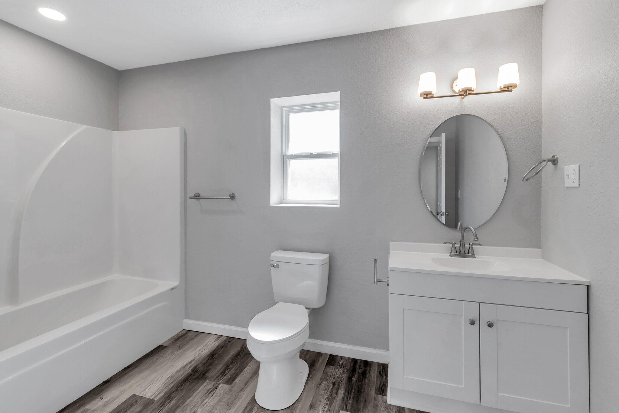 ELLIOTTS POINT 7TH ADDN - Residential