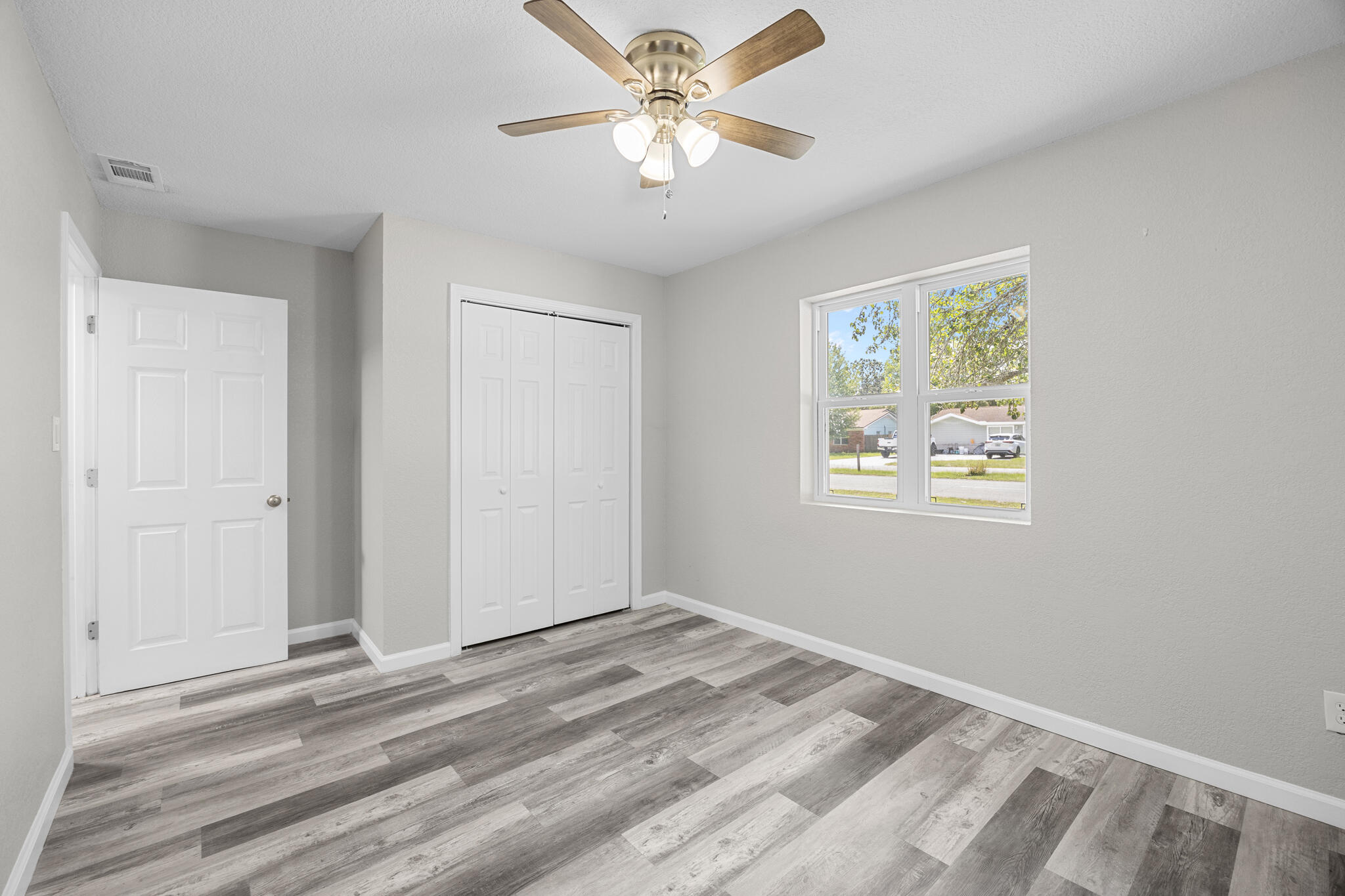 ELLIOTTS POINT 7TH ADDN - Residential