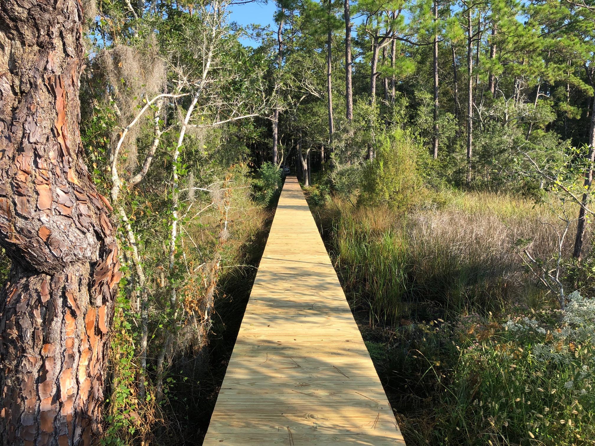 LAGRANGE SHORES - Land