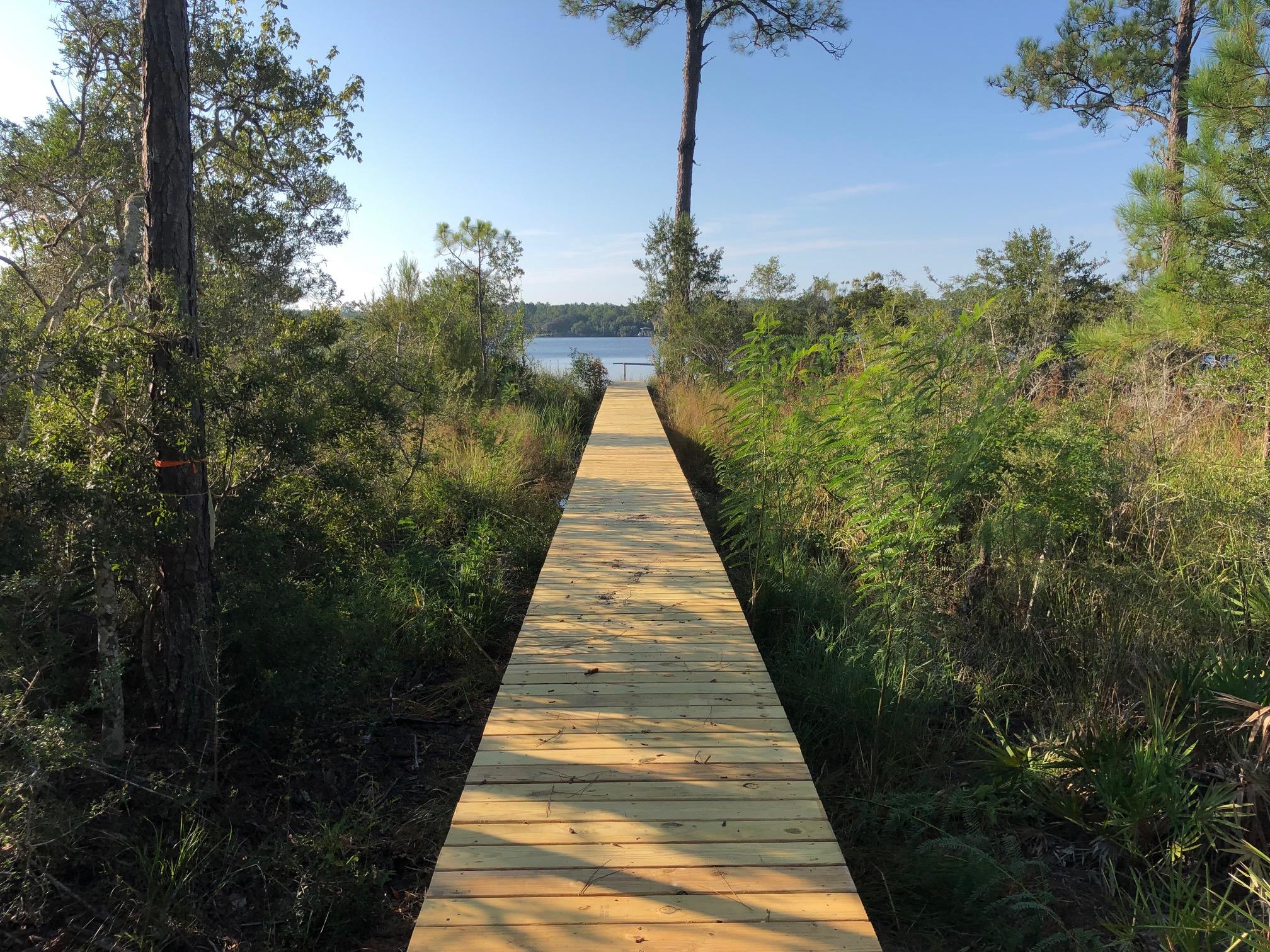 LAGRANGE SHORES - Land