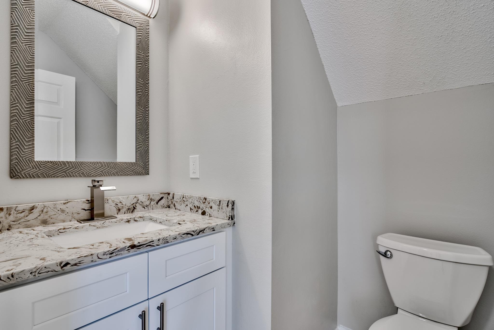 TWIN LAKES ESTATES - Residential