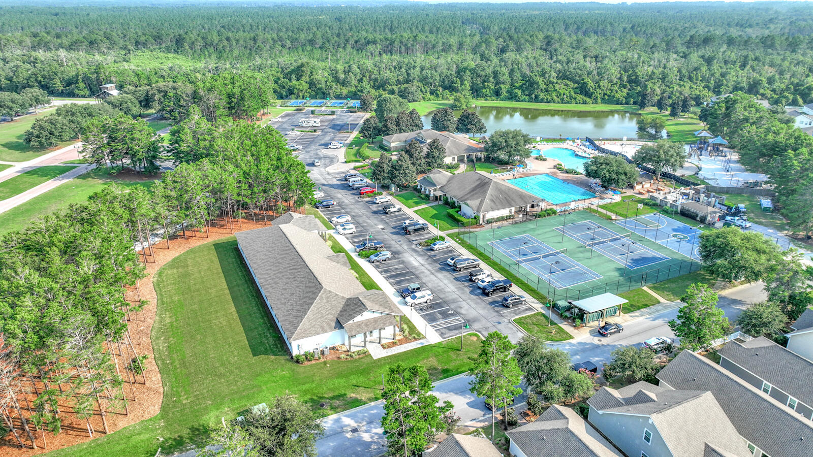 HAMMOCK BAY - Residential
