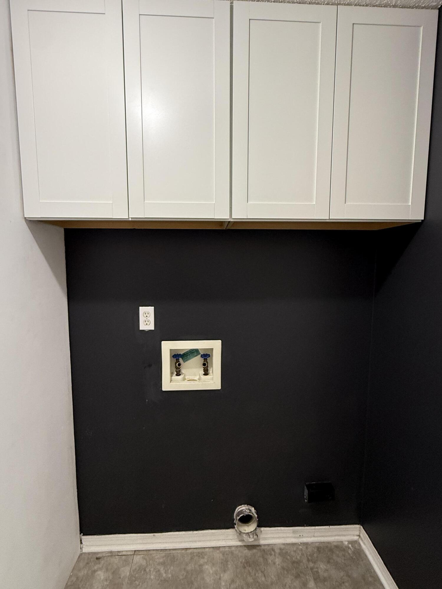 ROBLEDAL ESTATES - Residential