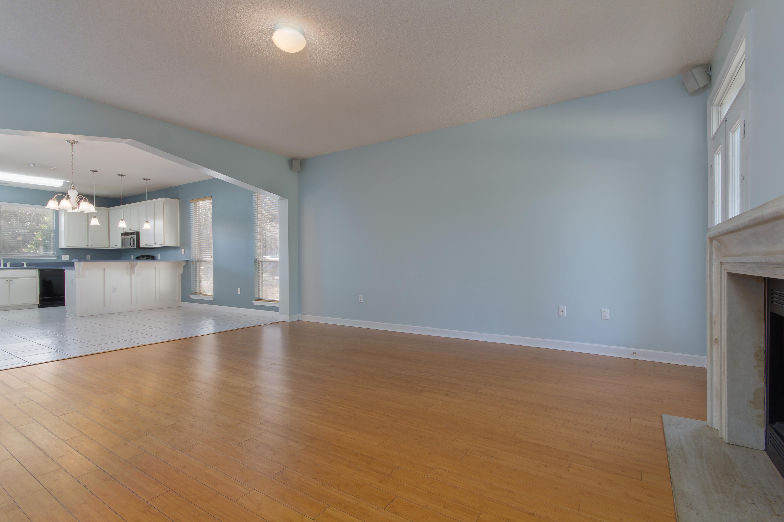 ESCADA - Residential