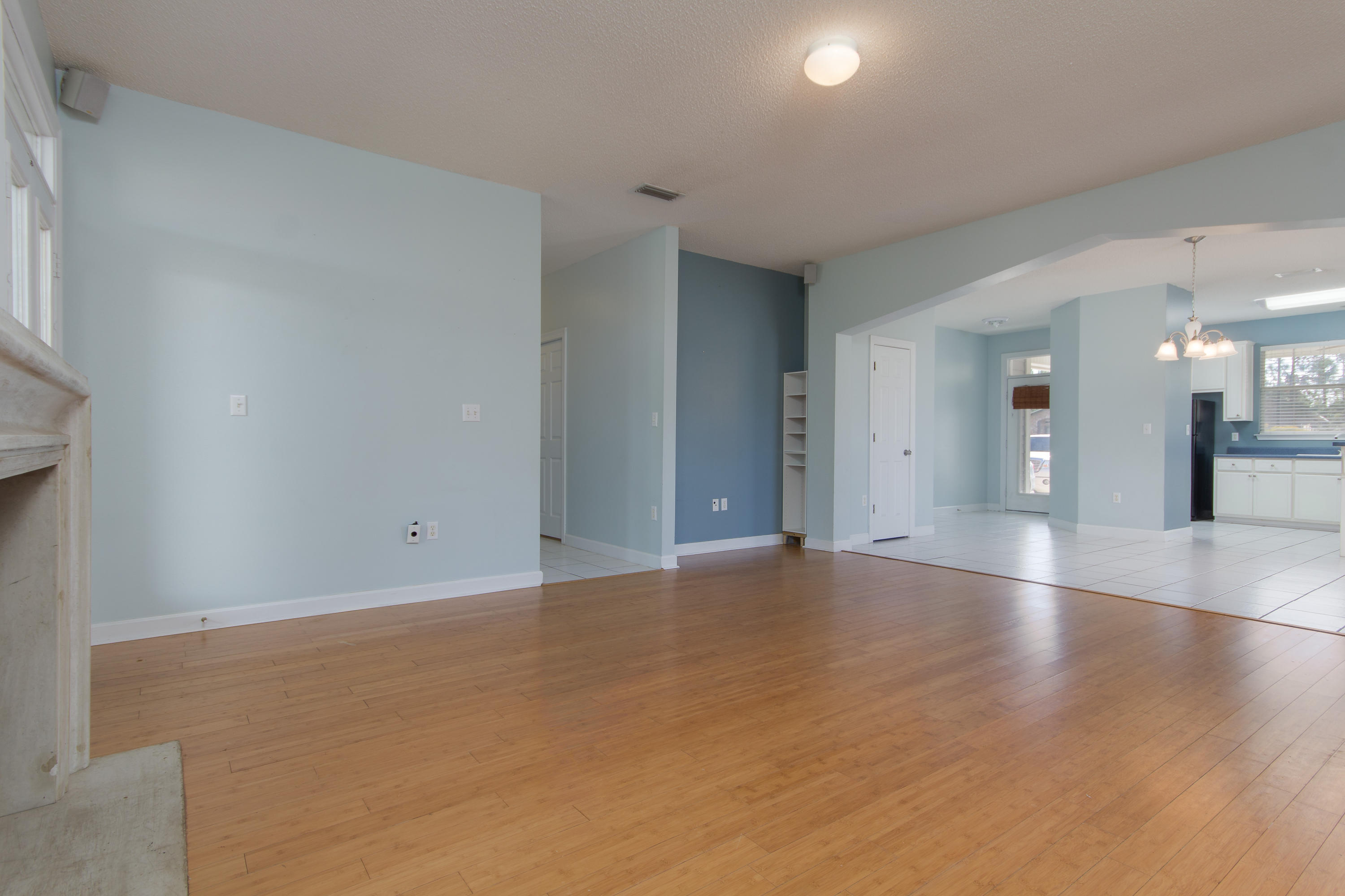 ESCADA - Residential