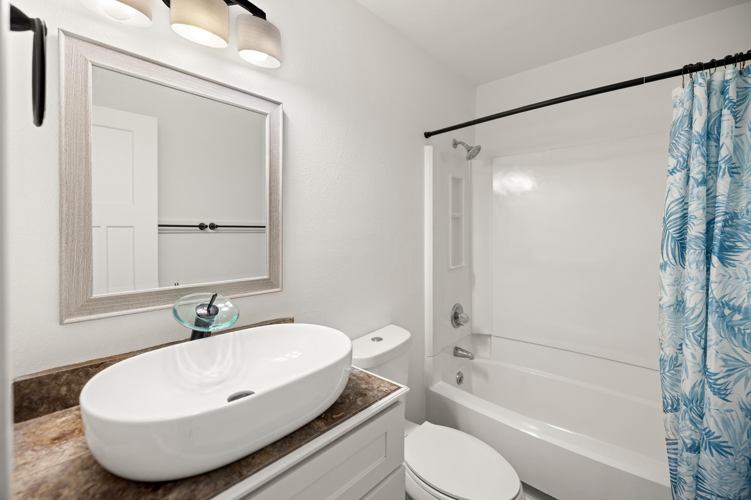 MARINA COVE VILLAGE PH 3 - Residential