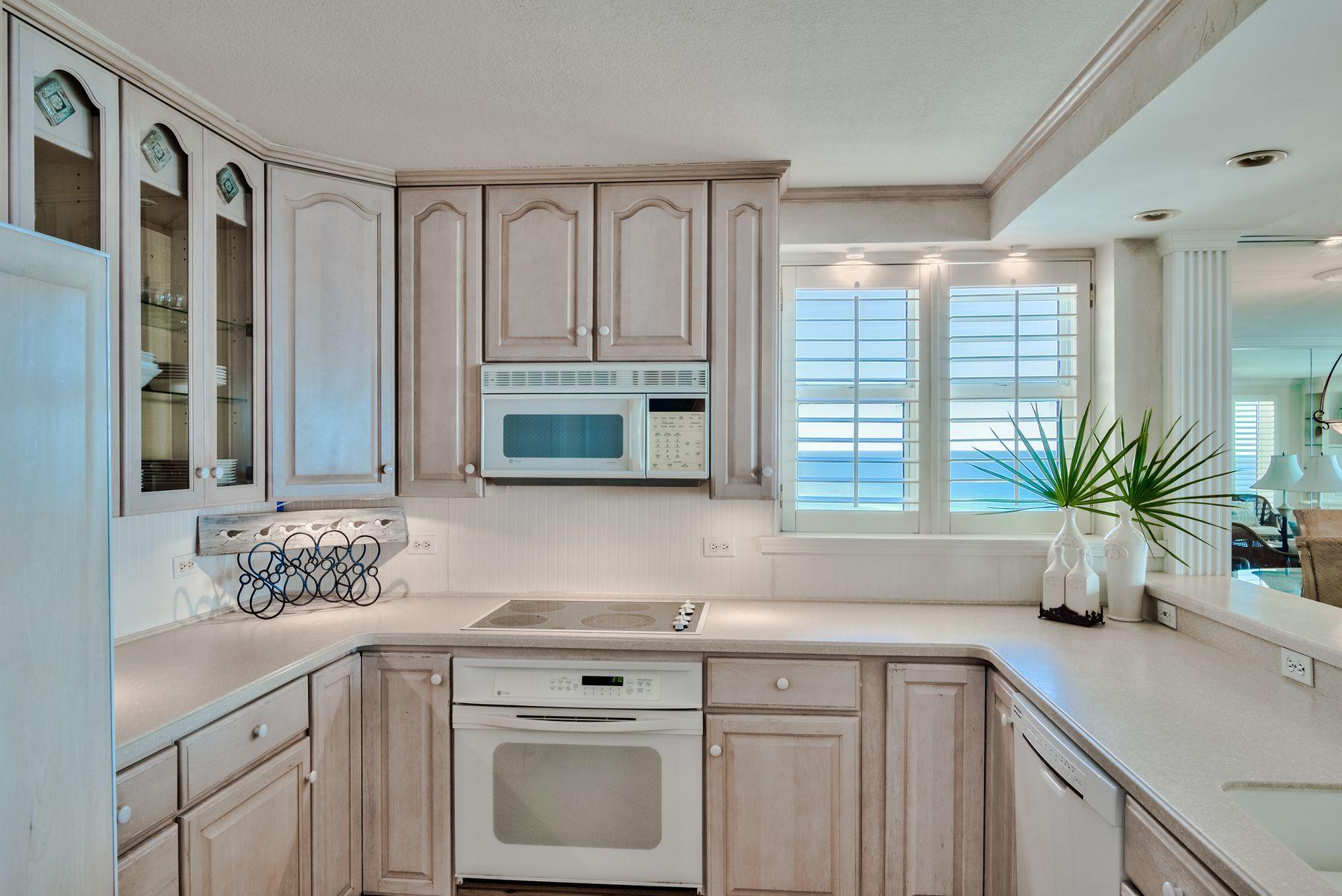 BEACHSIDE 1 CONDO - Residential