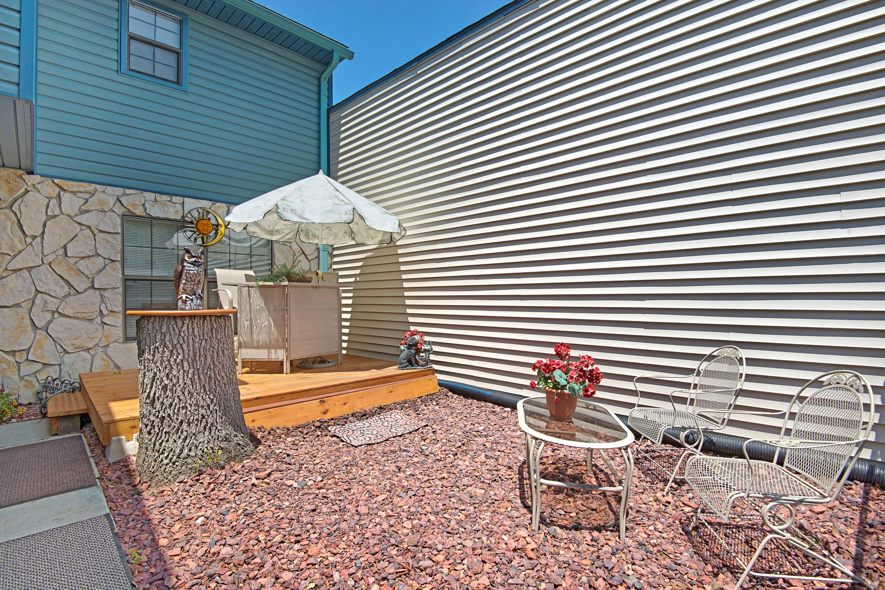 DONLABROOK GARDYNS - Residential