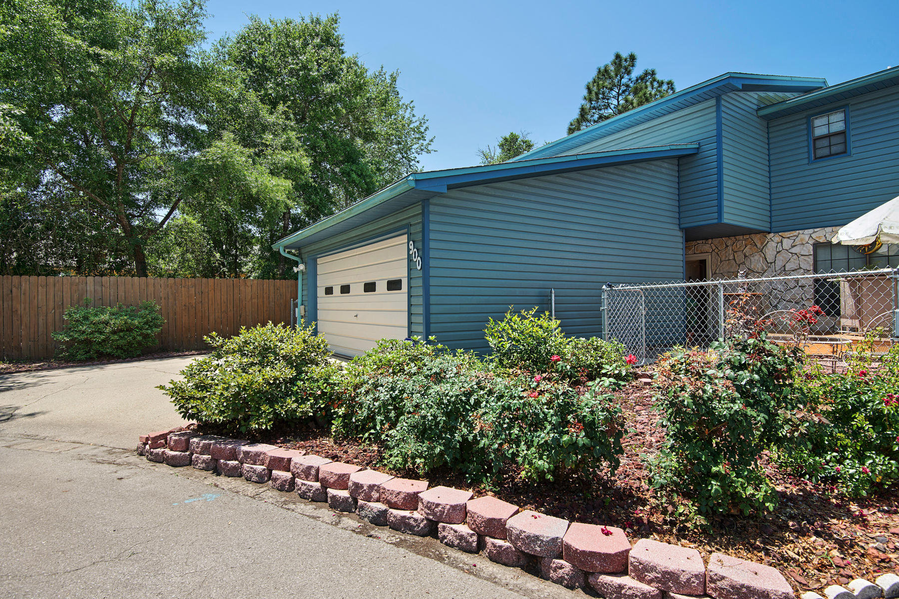 DONLABROOK GARDYNS - Residential